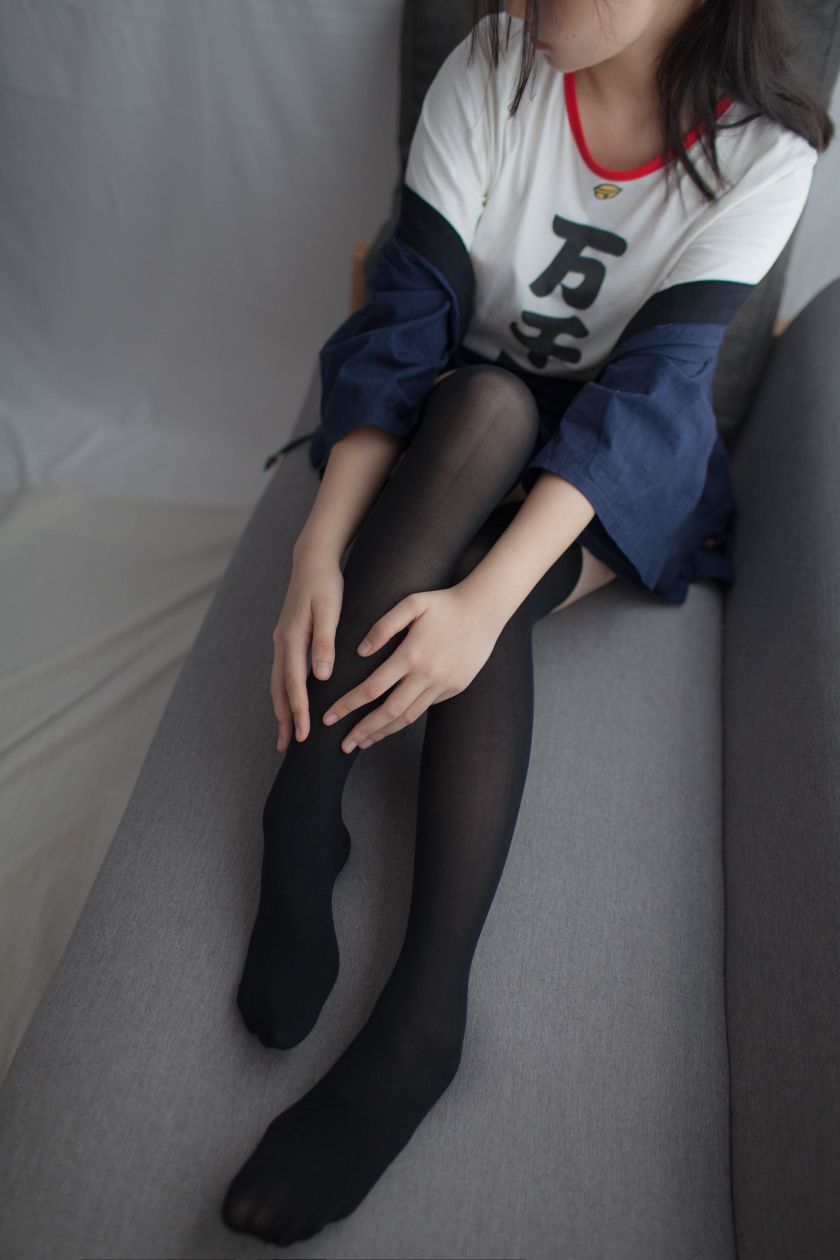 少女秩序写真-vol006-沙发过膝黑丝55P-01-10