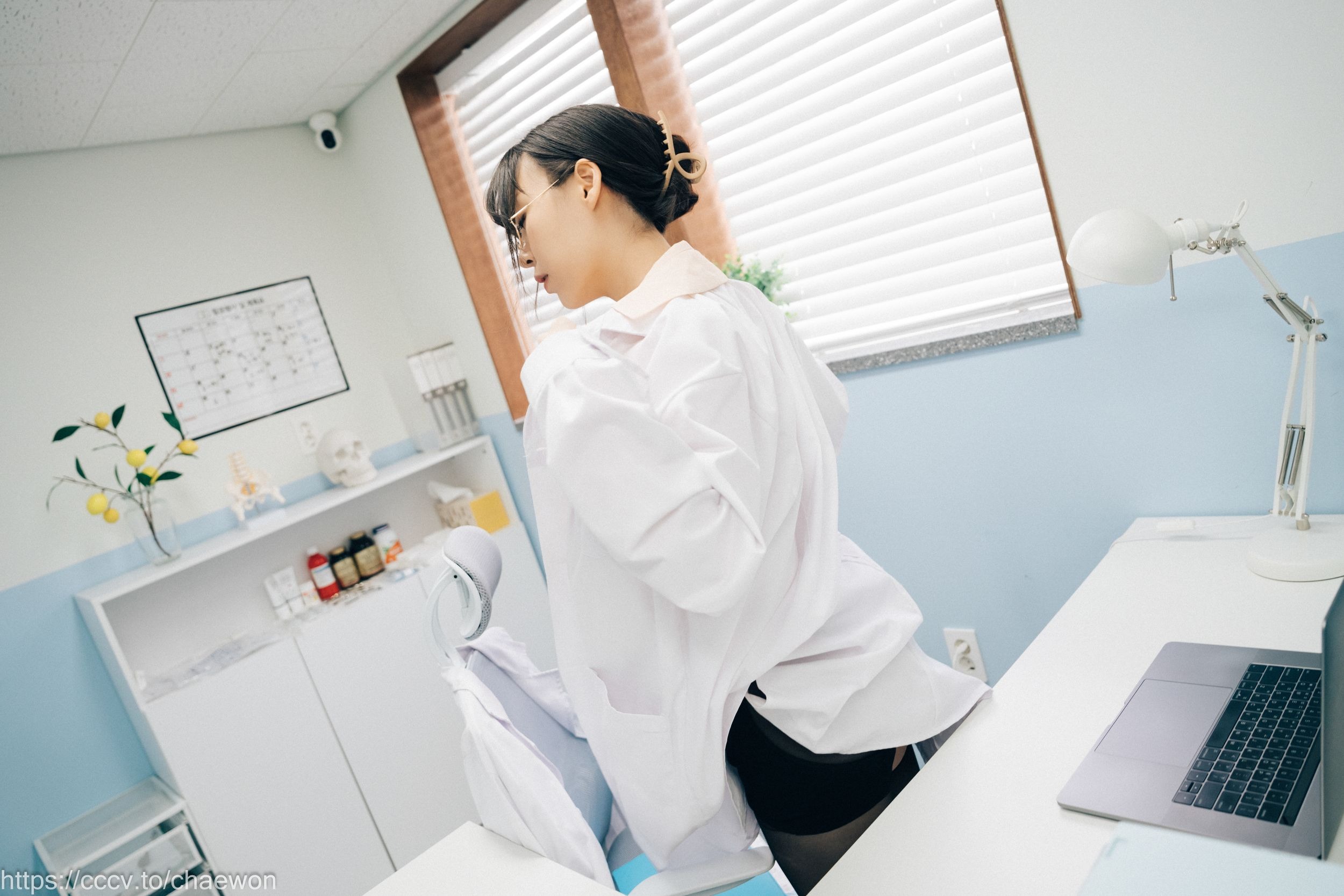 Loozy-Mozzi-모찌--Remedial-Class-Original-Version-205P-09-01