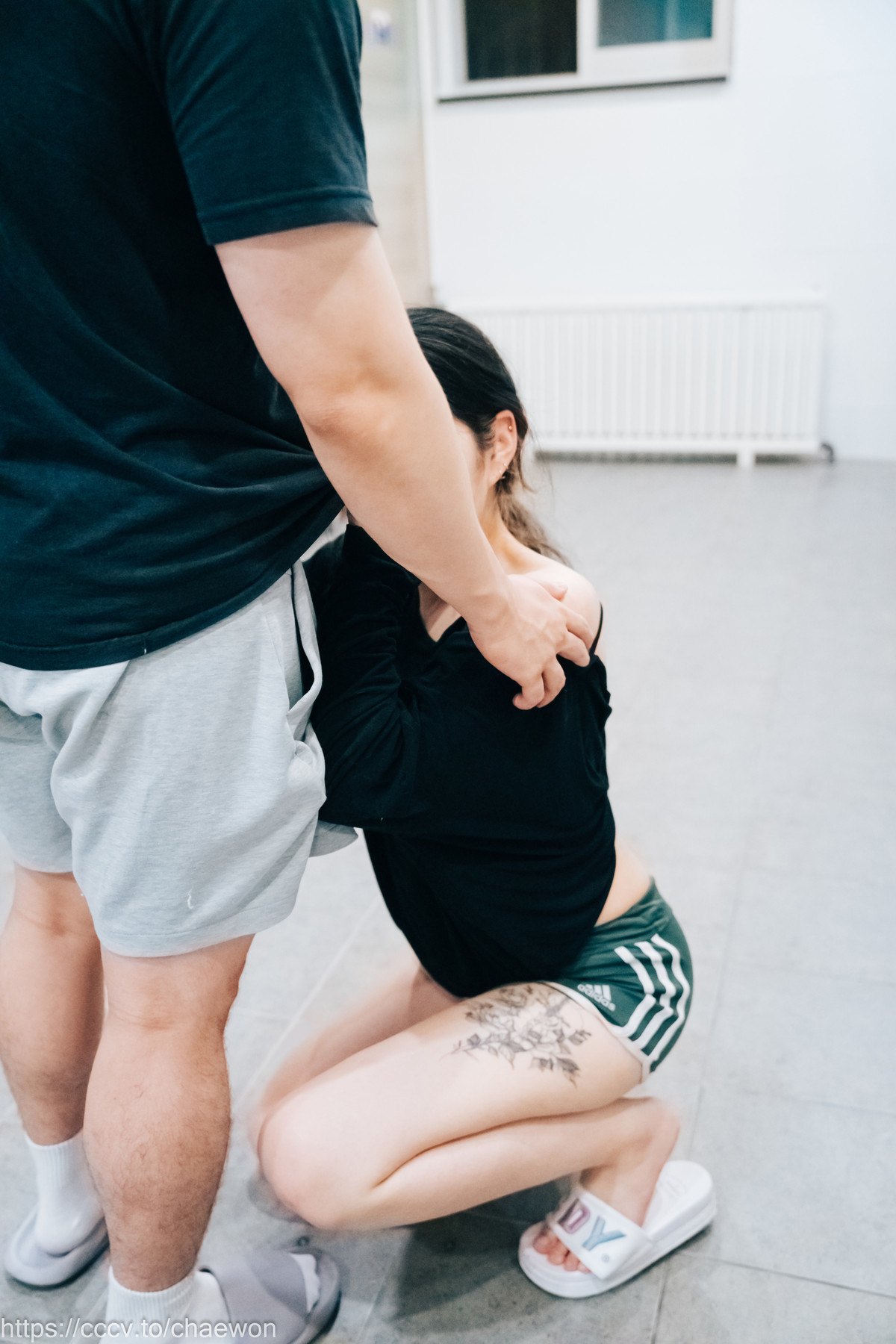 Sonson-손손-Loozy-Public-Toilet-Set02-11-01