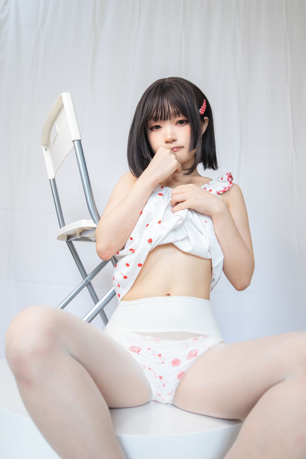 神沢永莉---缠玛瑙灰象牙白-45P-03-29