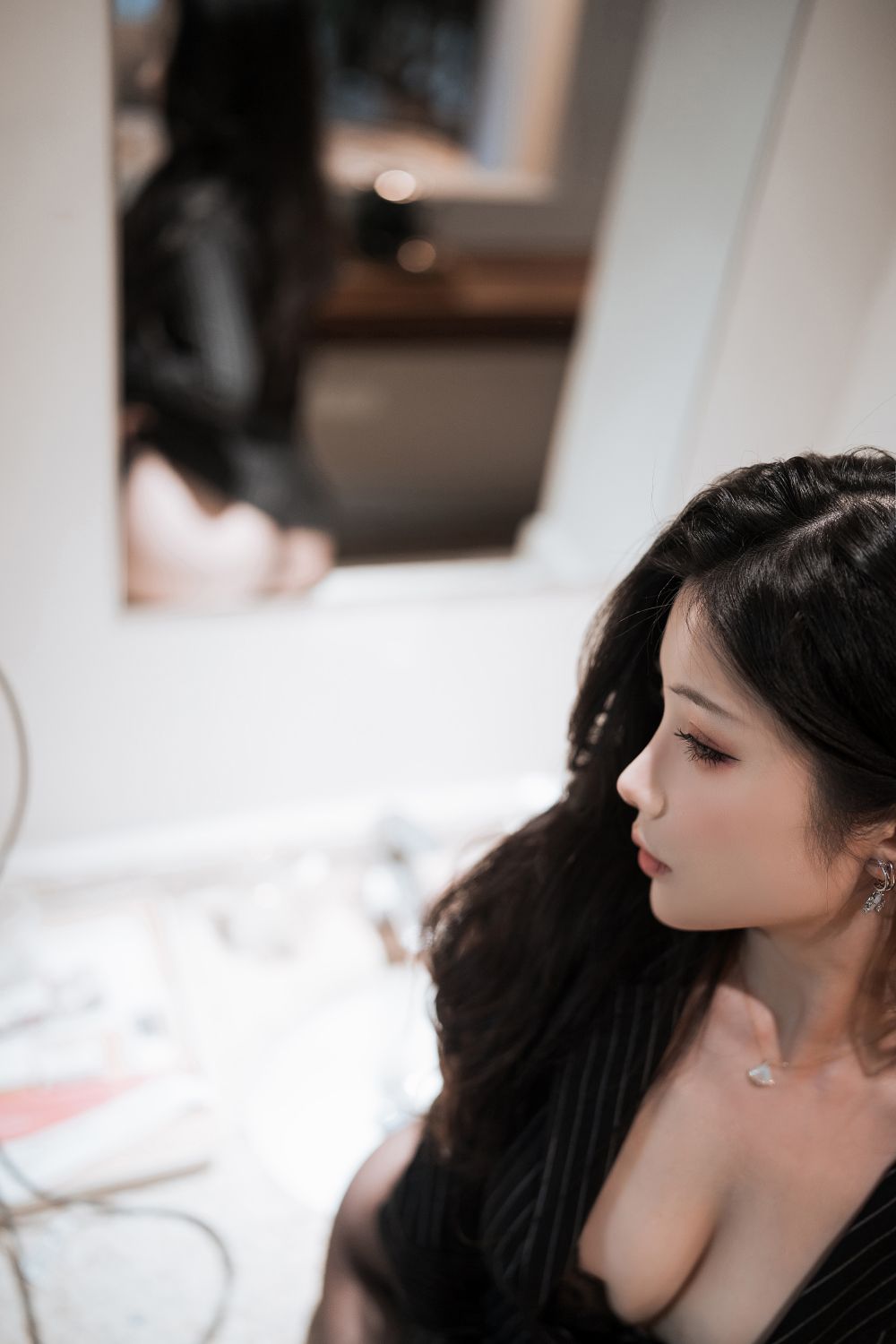 rioko凉凉子-和前辈一起出差吧46P12V-02-29