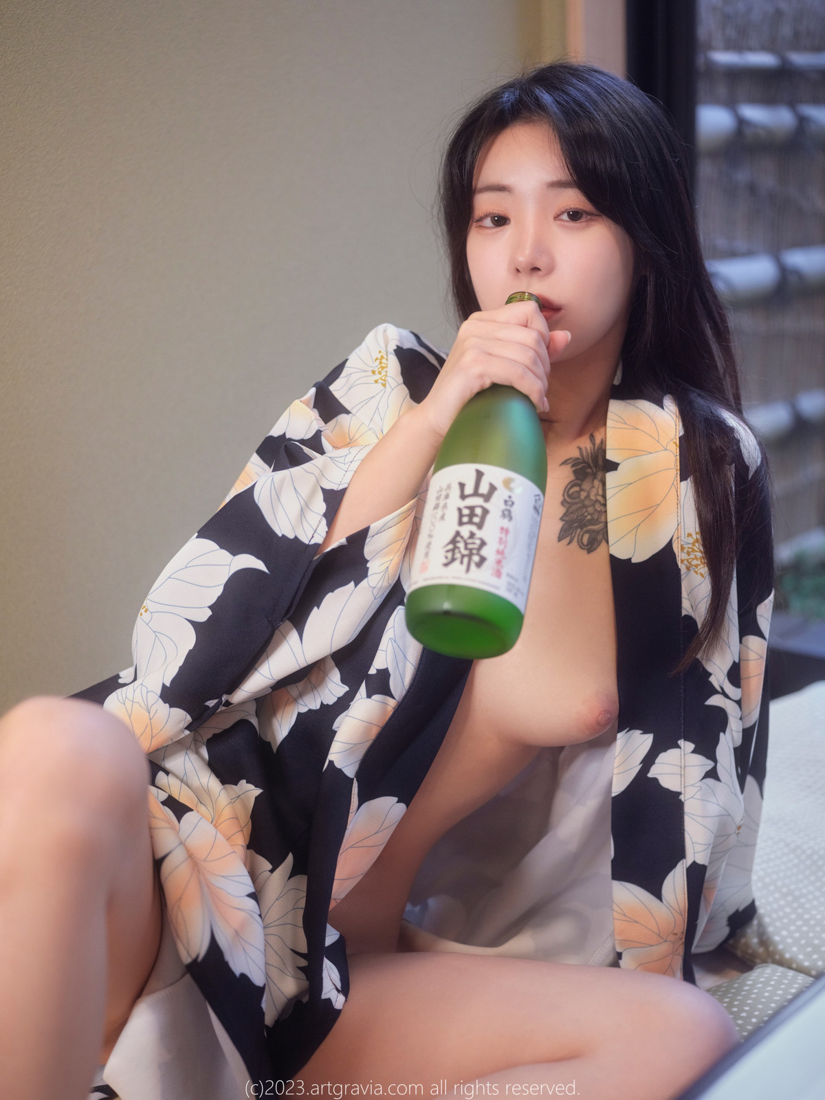 Wuyo-우요-ArtGravia-Vol553-Photobook-Set02-09-06