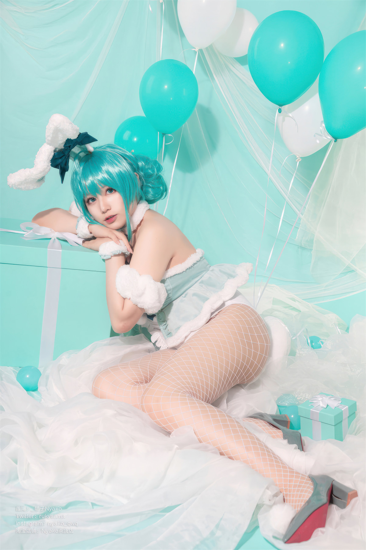 Cosplay-Nyako喵子-初音白兔-04-20