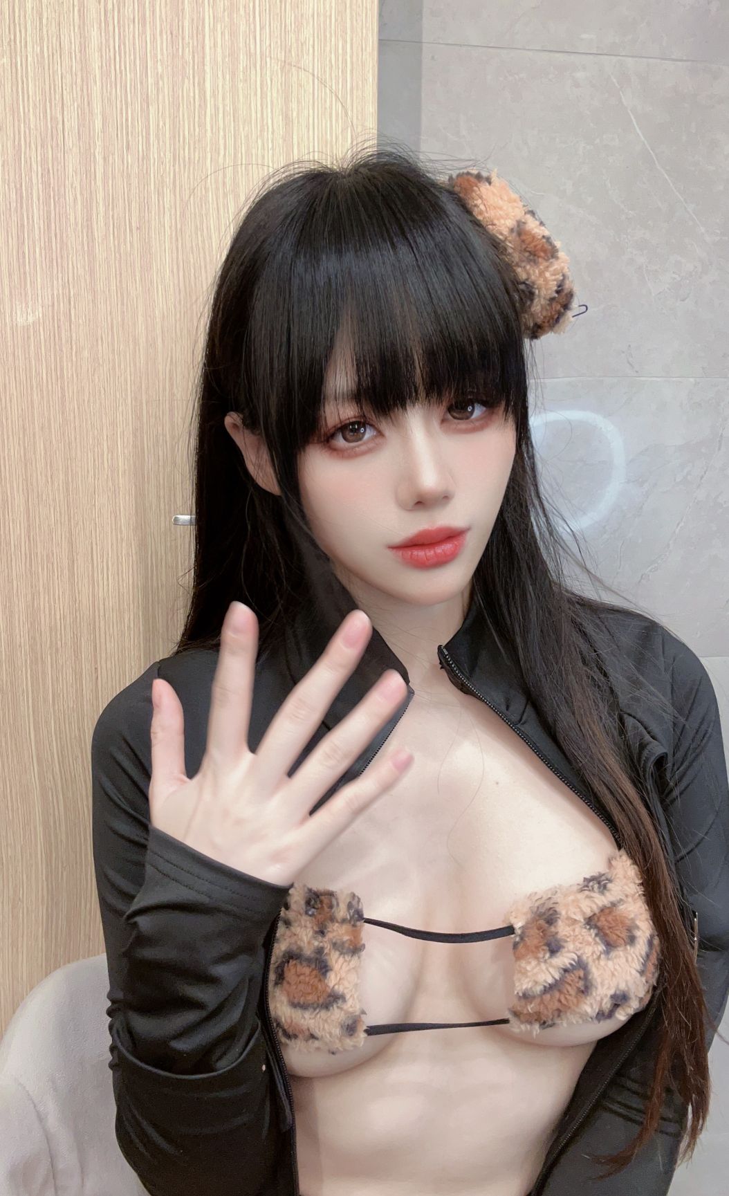 九言---豹纹内衣-34P4V-107MB-04-01