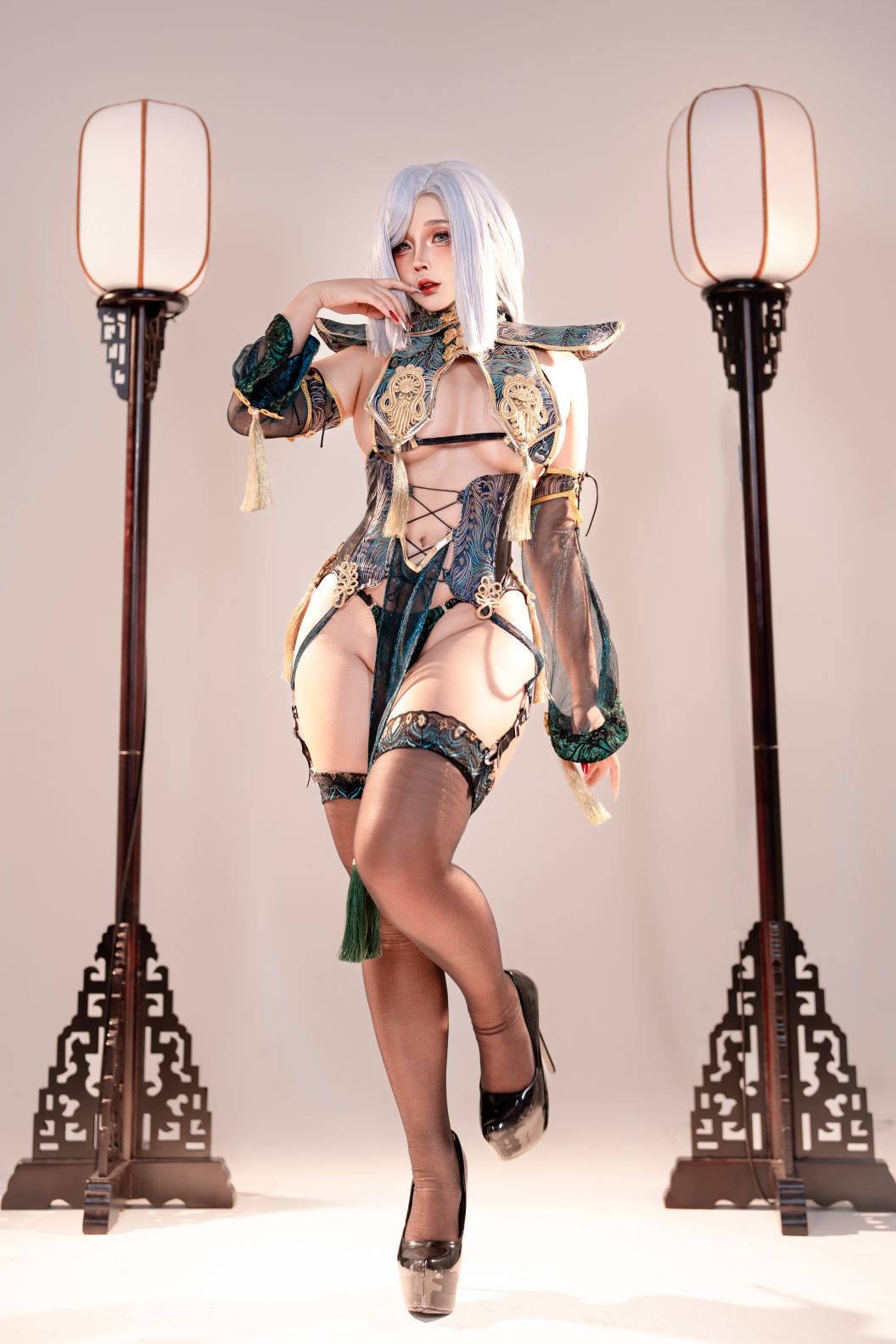 Sayo-Momo---Shenhe-Lunar-05-06