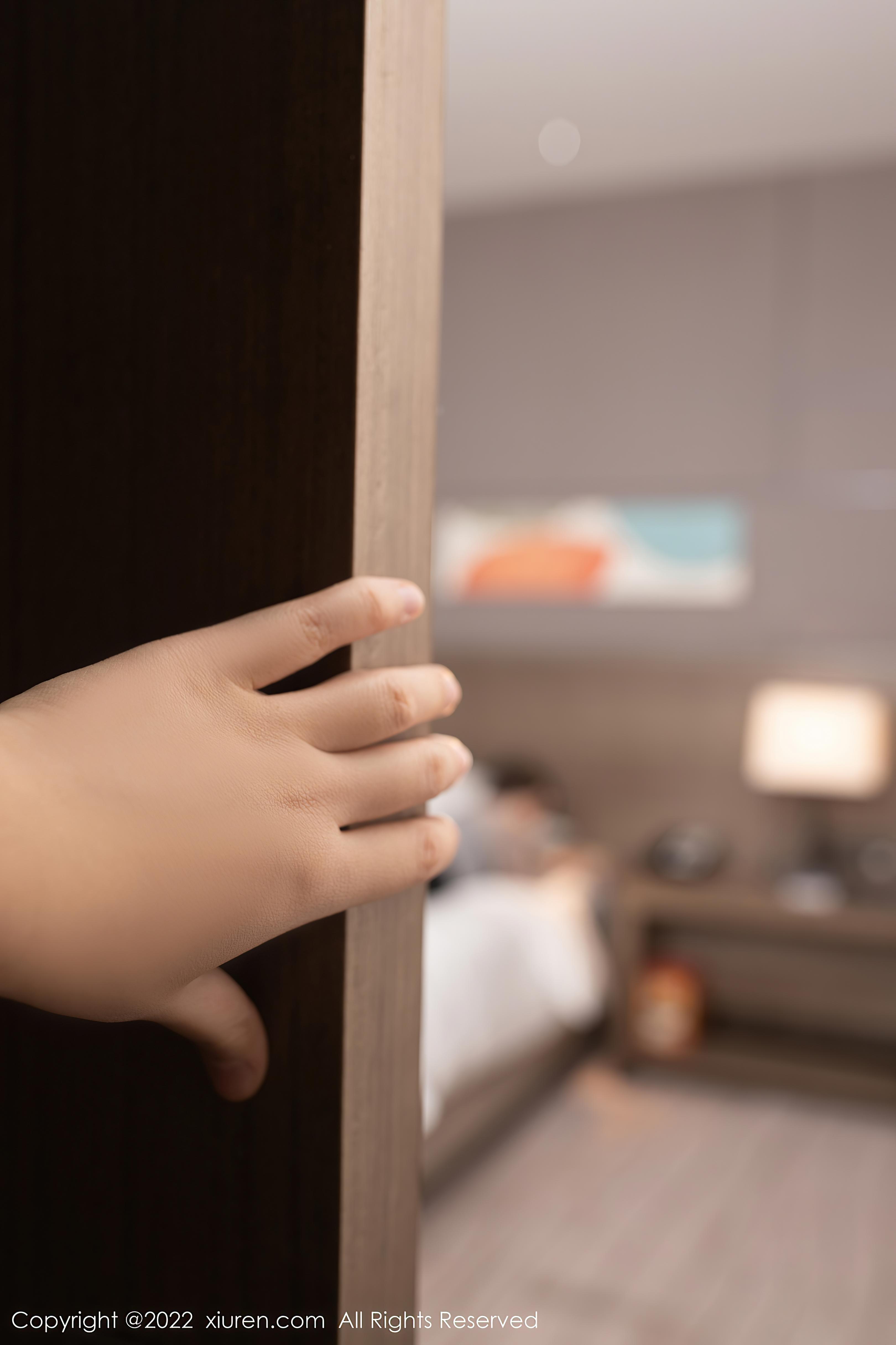 127-XIUREN秀人网-20220525-NO5058-Angela00-80P-75103-MB-08-24