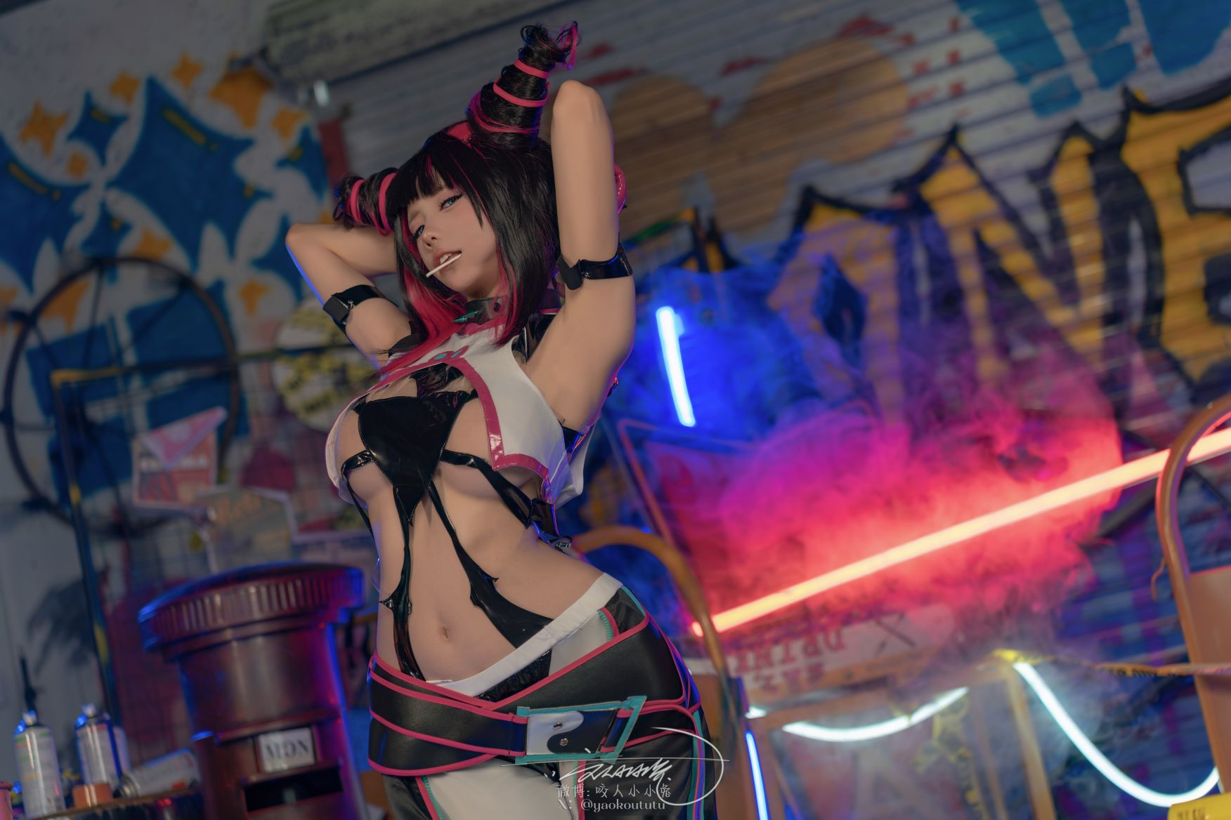 咬人小小兔-黏黏团子兔---五月作品街霸-韩蛛俐-81P1V-139GB-06-16