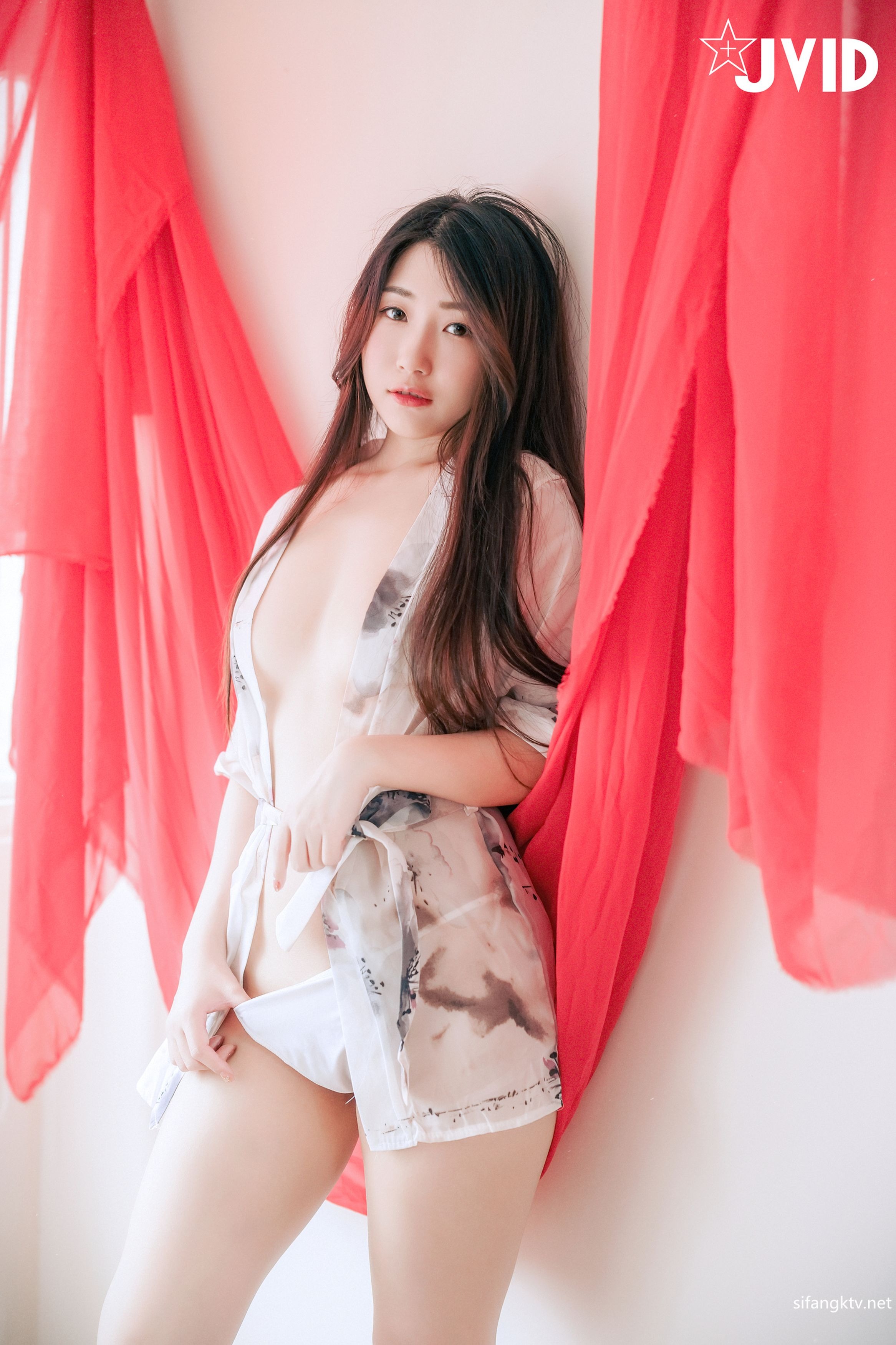 JVID-肉包Mini---性感棋盘女体盛-147P-08-22