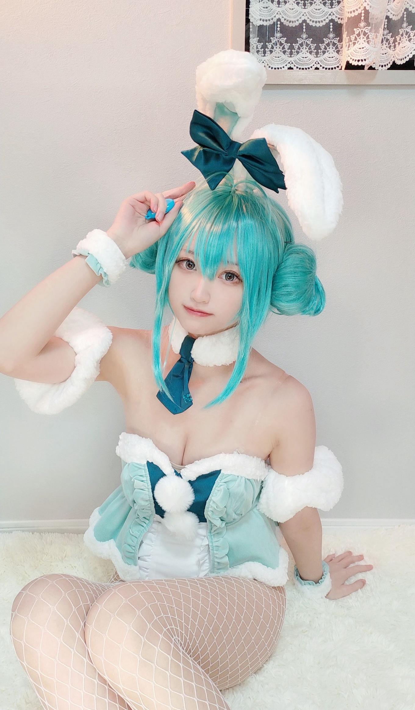 013-千阳快起床---初音兔女郎-27P-4651-MB-08-27