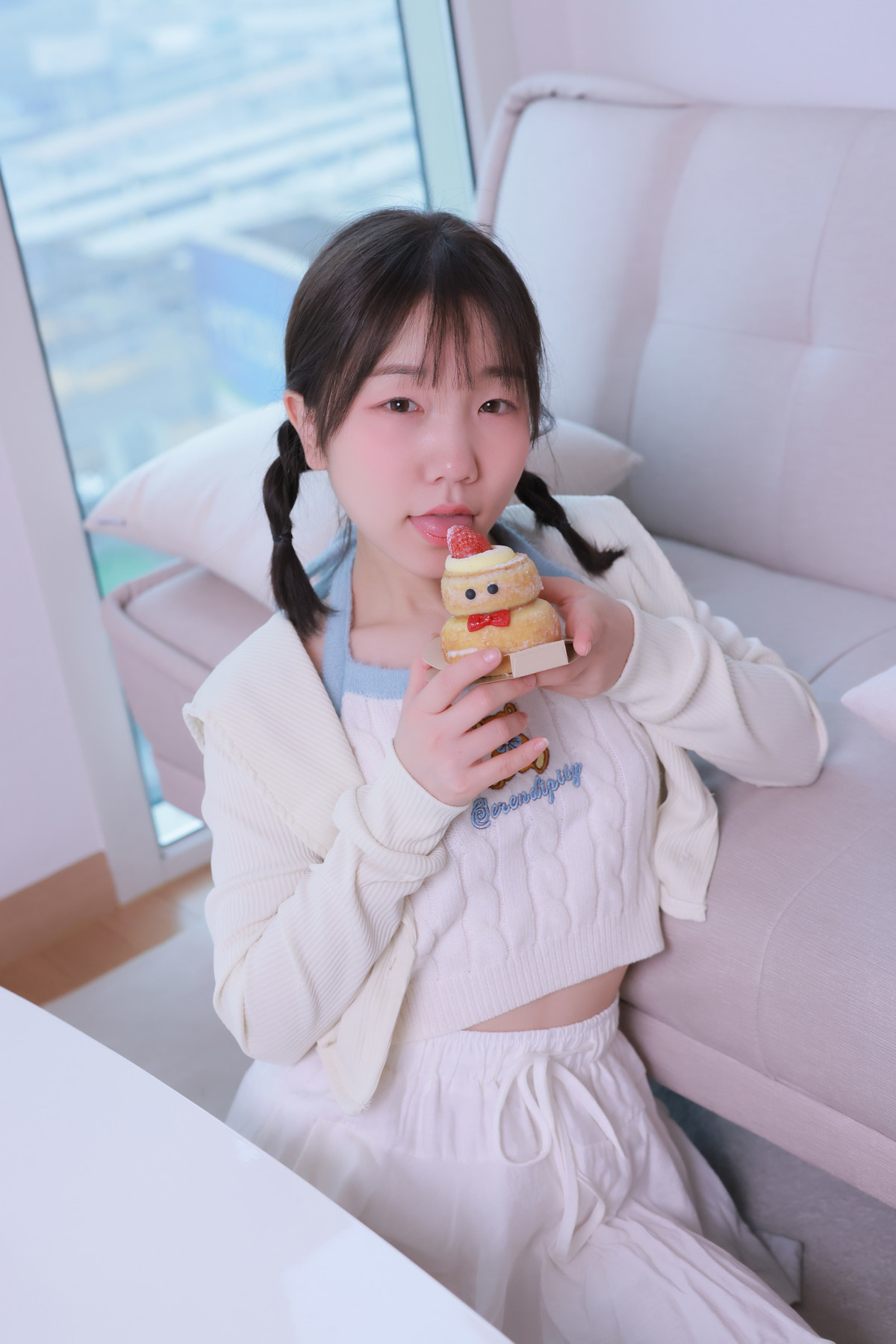 Han-Yeri-한예리-SWEETBOX-SWTB-Vol25-Set02-11-07