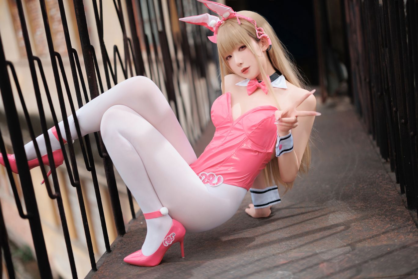 封疆疆v---毒蛇兔女郎-08-12