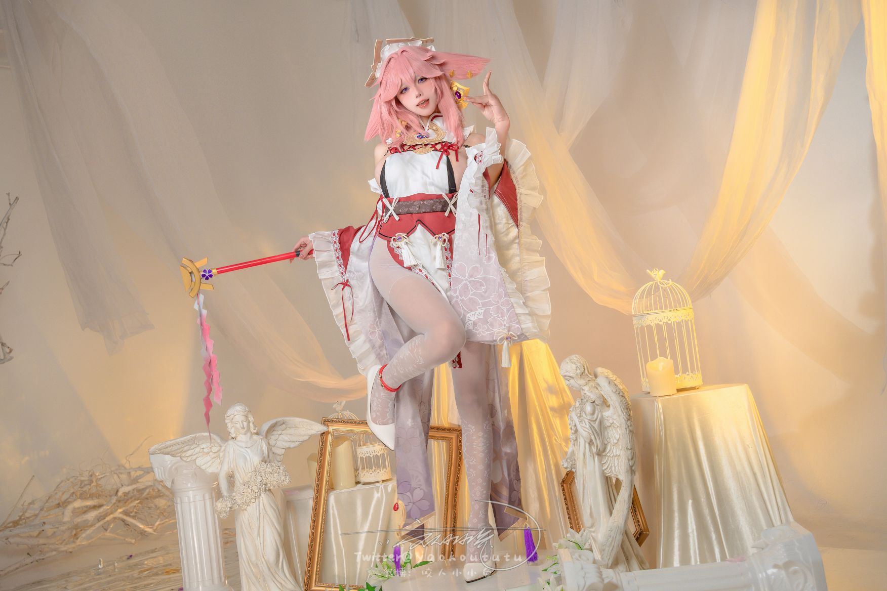 咬一口兔娘-2月作品春江水暖-神子贺岁84P1V-大摆锤-03-25