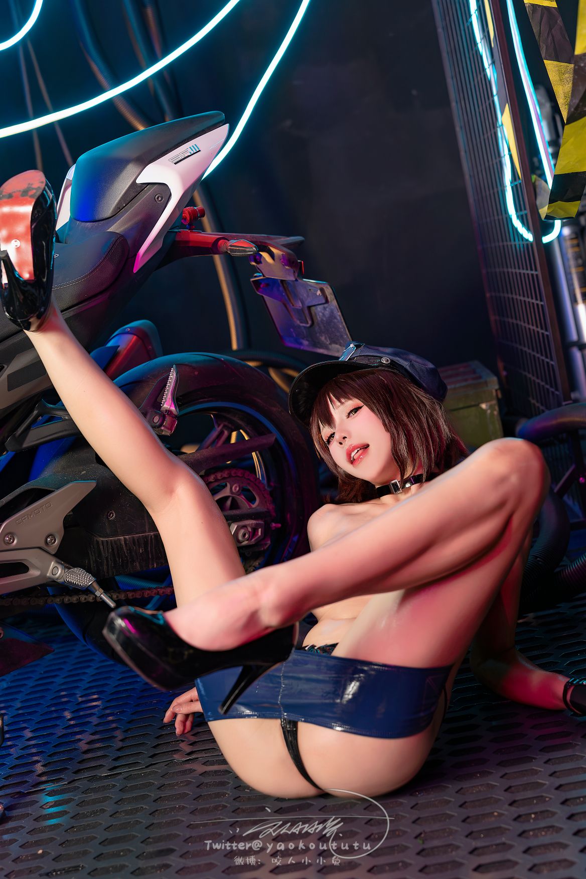 咬一口兔娘-十二月作品迅疾的蓝星-巴尔的摩76P1V-Abracadabra-01-30