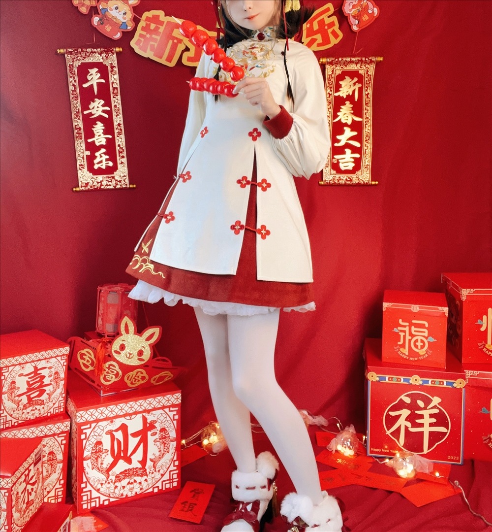 白丝奶糖酱---新年女仆-108P-108P-38759-MB-20240824j-08-25