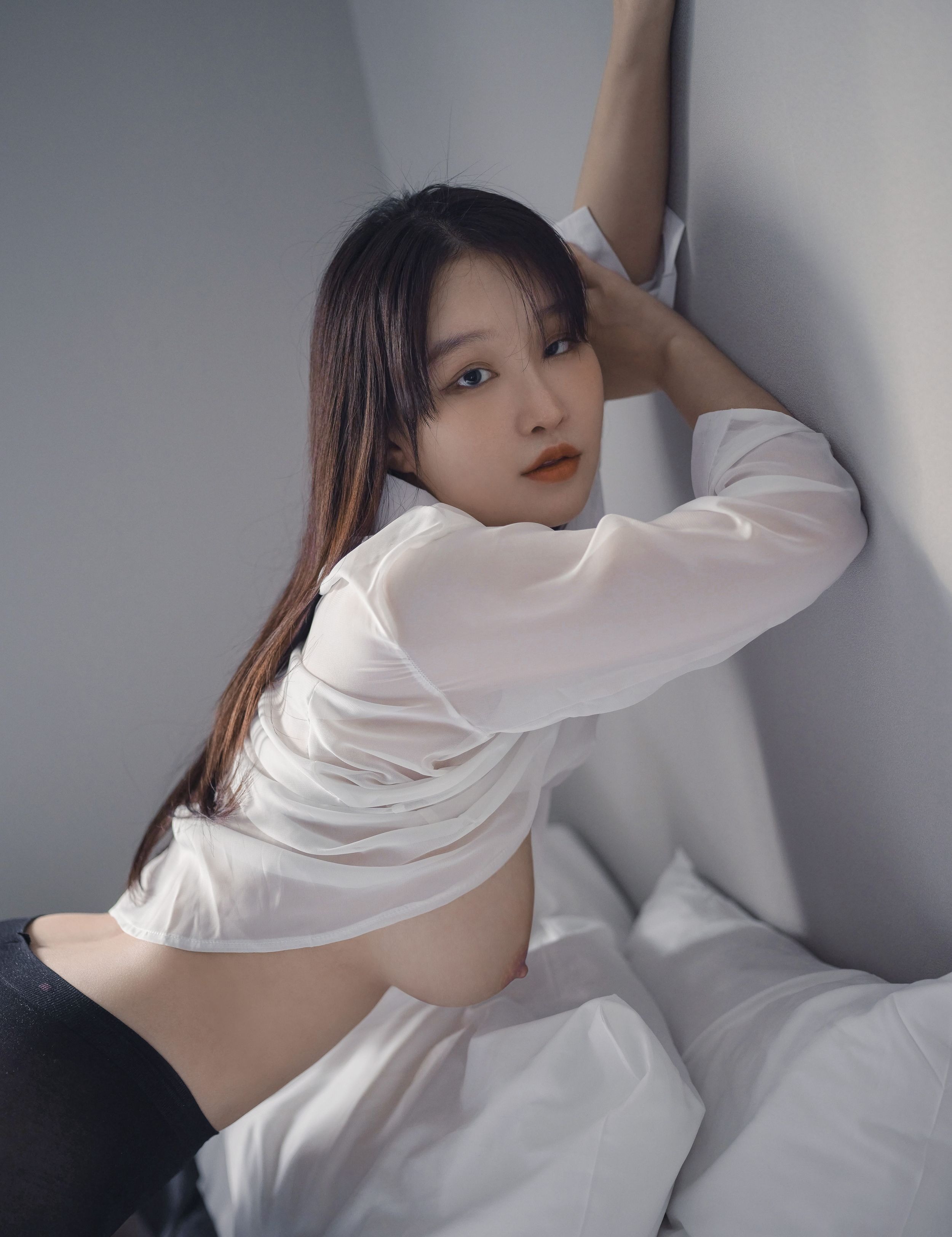 ArtGravia-vol355-Lee-Seol-96P-08-18