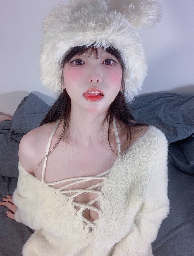 真真u---推特合集-1-432P47V-24752-MB-20240815l-08-17