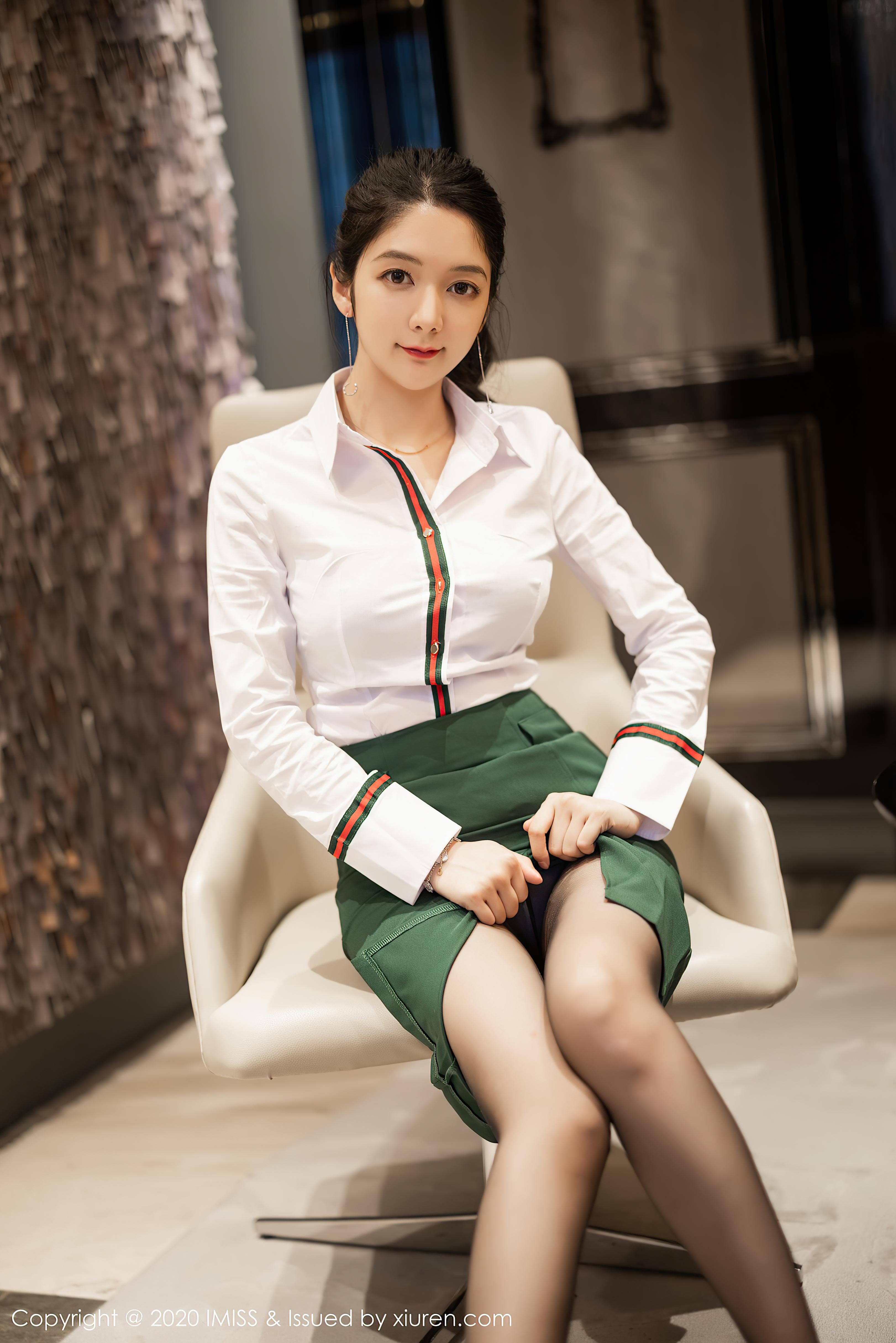 019-IMiss爱蜜社-20201105-VOL521-Angela小热巴-55P-44442-MB-08-23