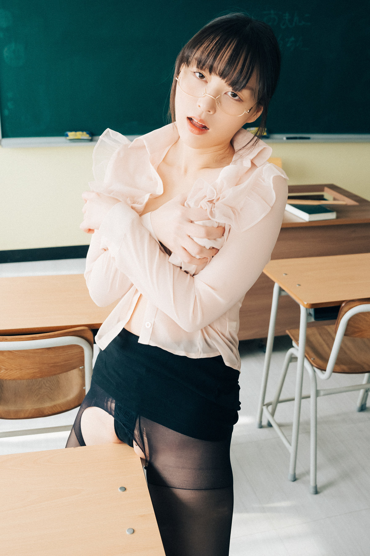 Mozzi-모찌-Loozy-8216Remedial-Class8217-Set03-03-07