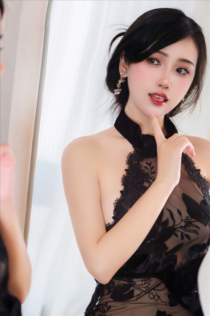 不呆猫---黑旗袍过膝袜御姐-42P-44P-8123-MB-20240814i-08-14