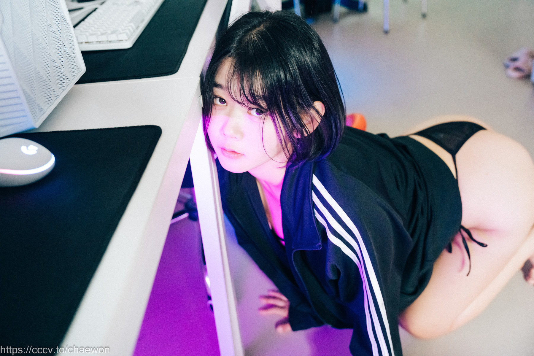 ZIAKwon-권지아-Loozy-PC-Room-With-SP-Set01-08-31