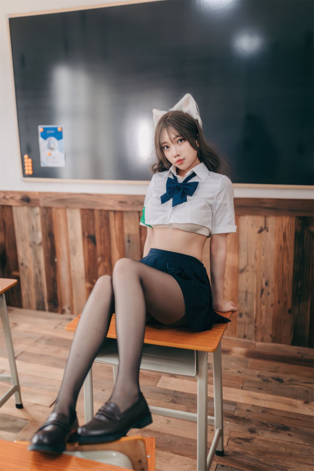 杏仁曲奇---生徒会坏猫猫-52P---294MB-06-25