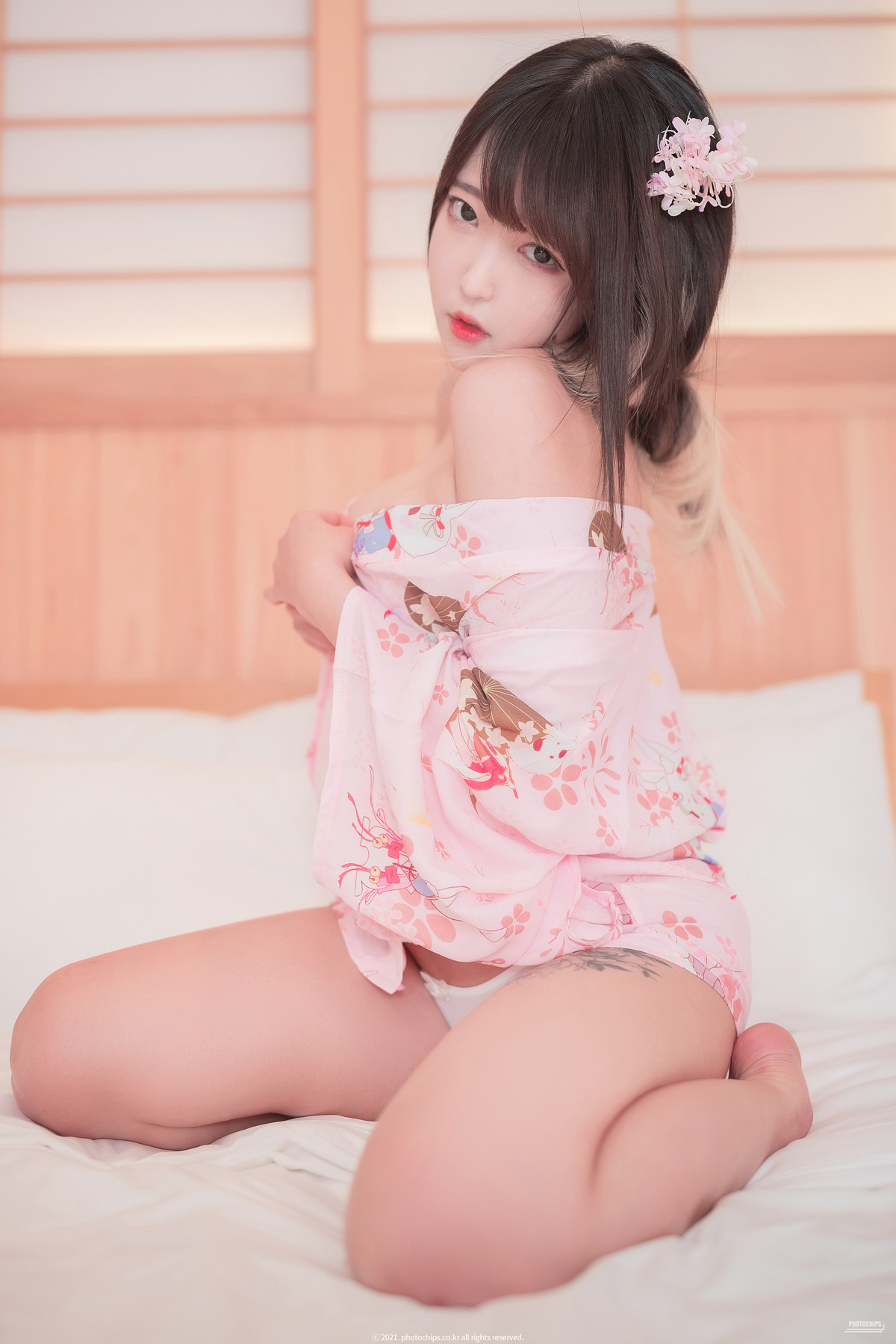 Aram-아람-PhotoChips-포토칩스는-Vol113-Set01-01-19