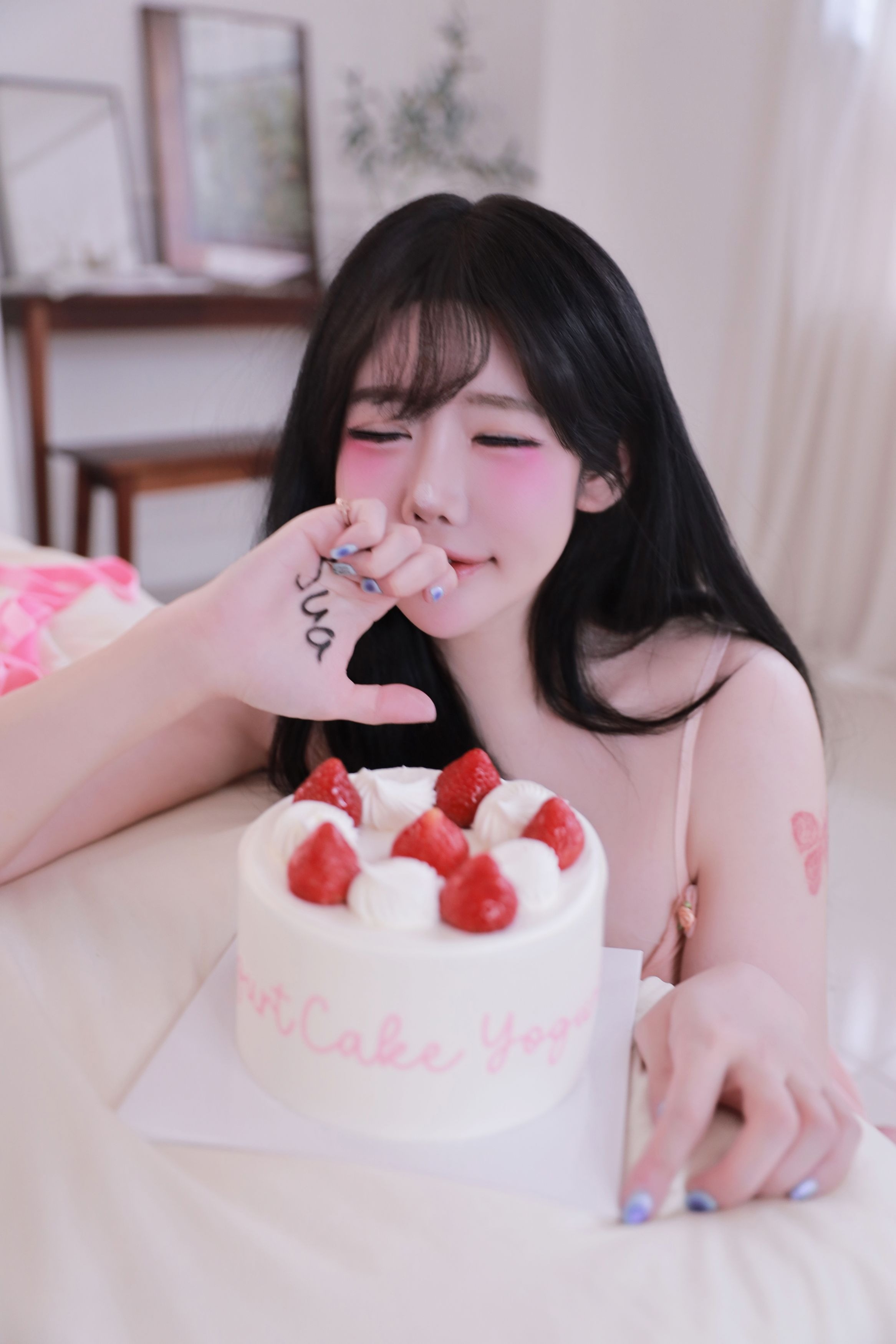 Jisu-a-안지수--Birthday-100P-08-19