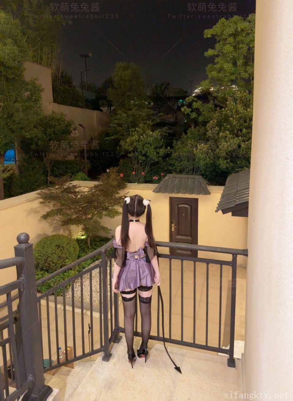 软萌兔兔酱-魅魔的玩具-01-28