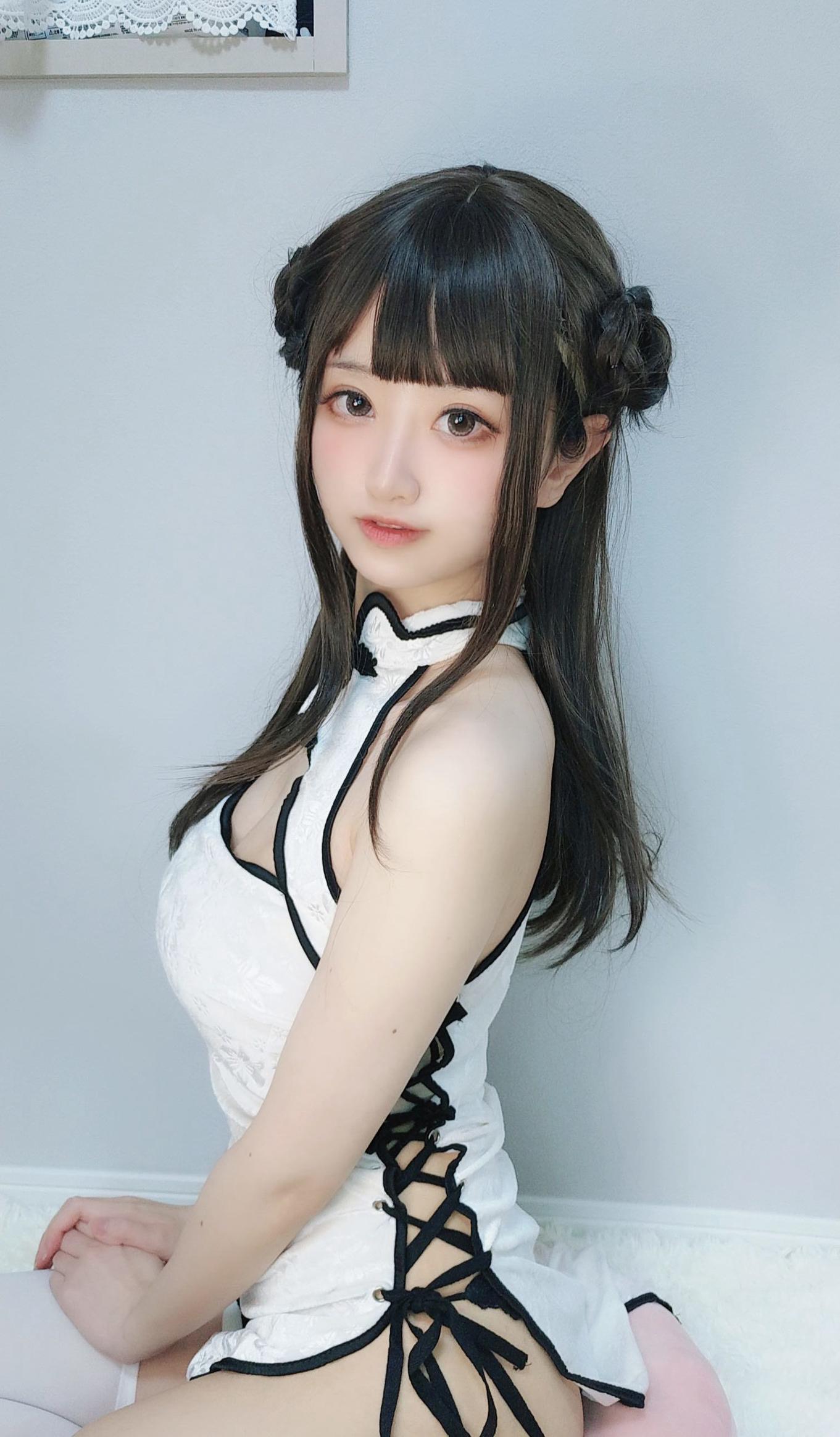 040-千阳快起床---旗袍-15P-1796-MB-08-27