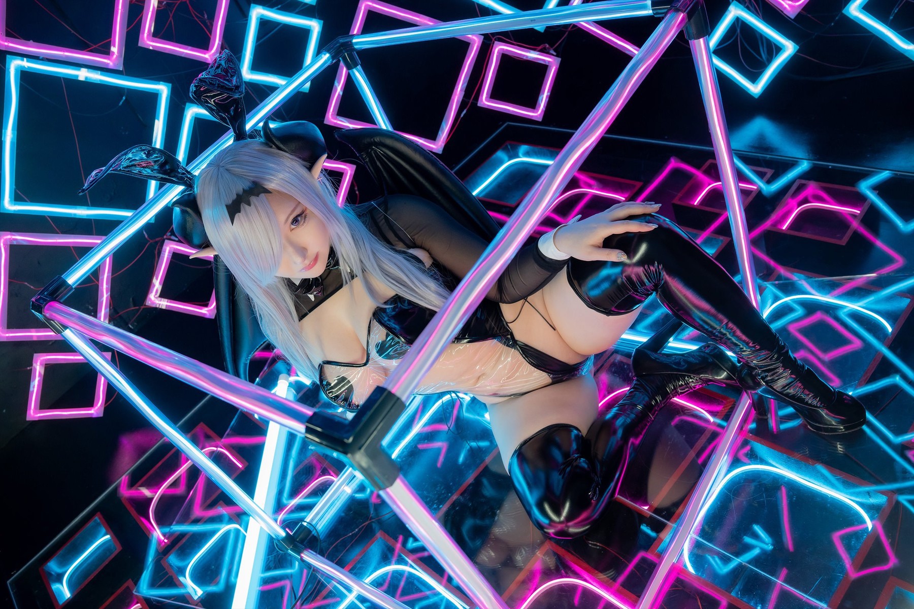 Cosplay-SAKUサク-See-through-Bunny-Succubus-Set04-05-02