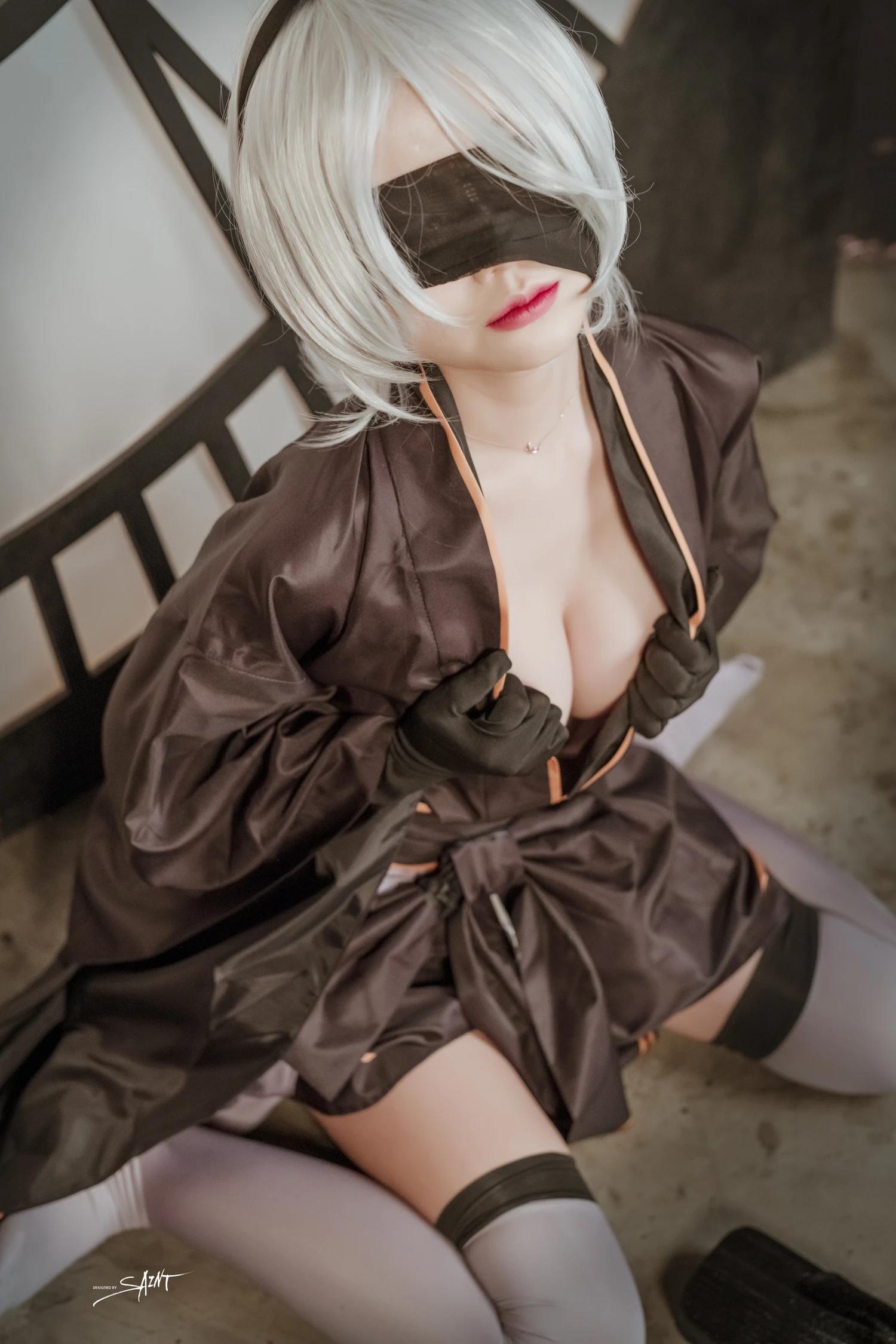 Yuna-유나-SAINT-Photolife-Nier-Automata-2B-11-10