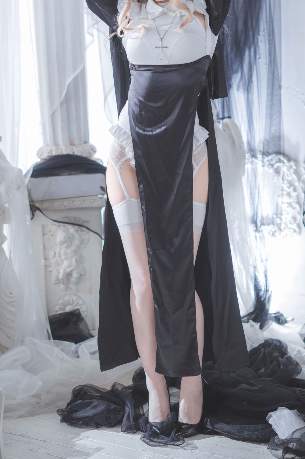 衣衣---修女-59P3V-377MB-07-20