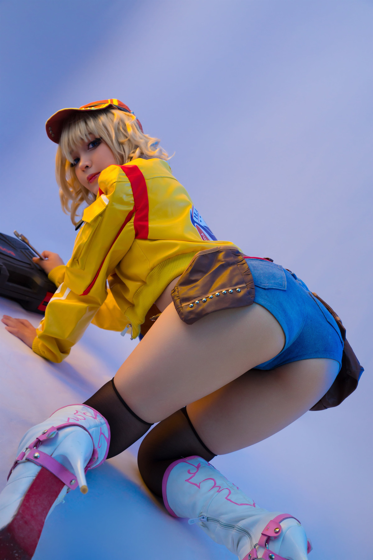 Cosplay-UmekoJ-Cindy-Aurum-12-19
