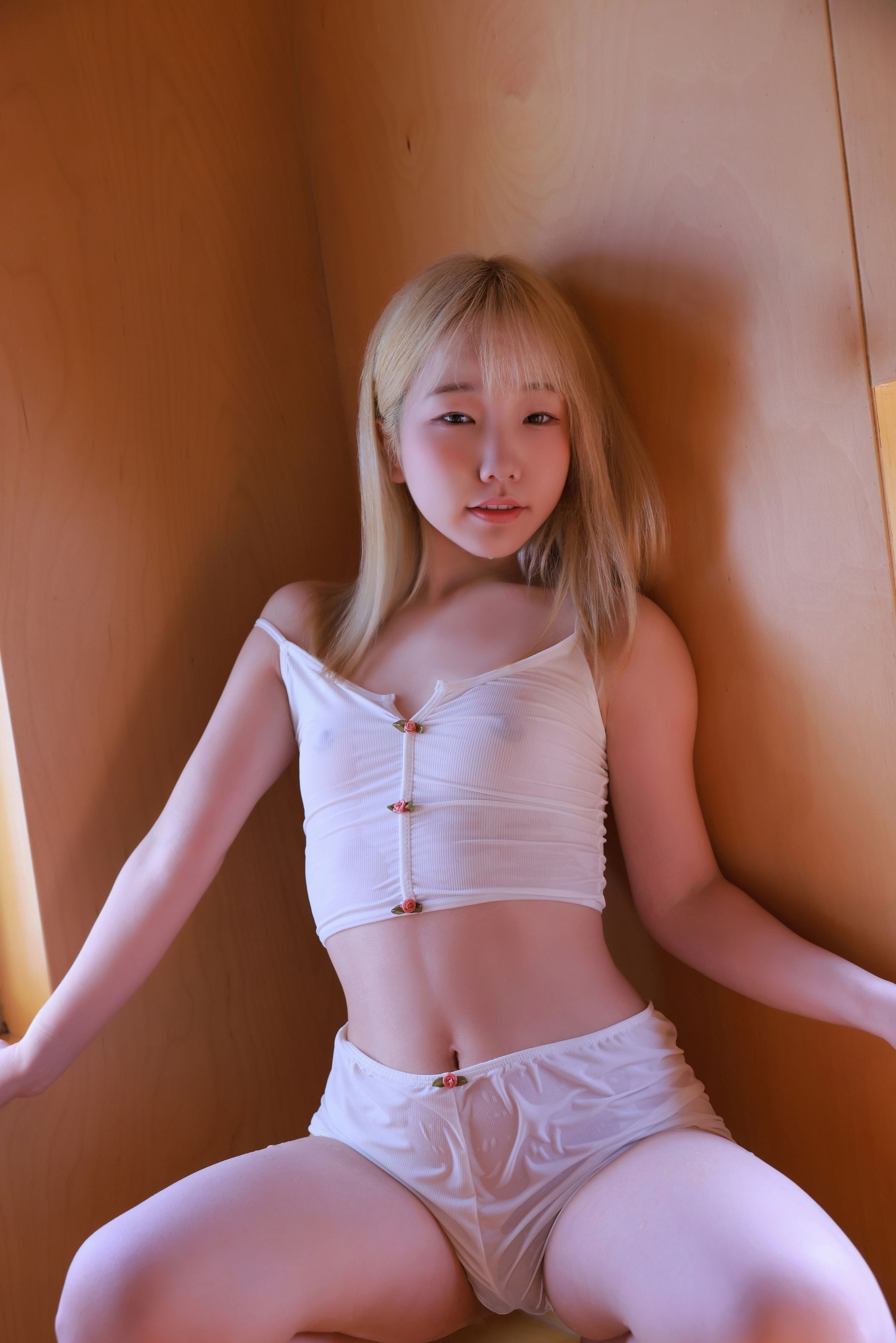 SWEETBOX-Yeri---Doki-Doki-130P-08-21