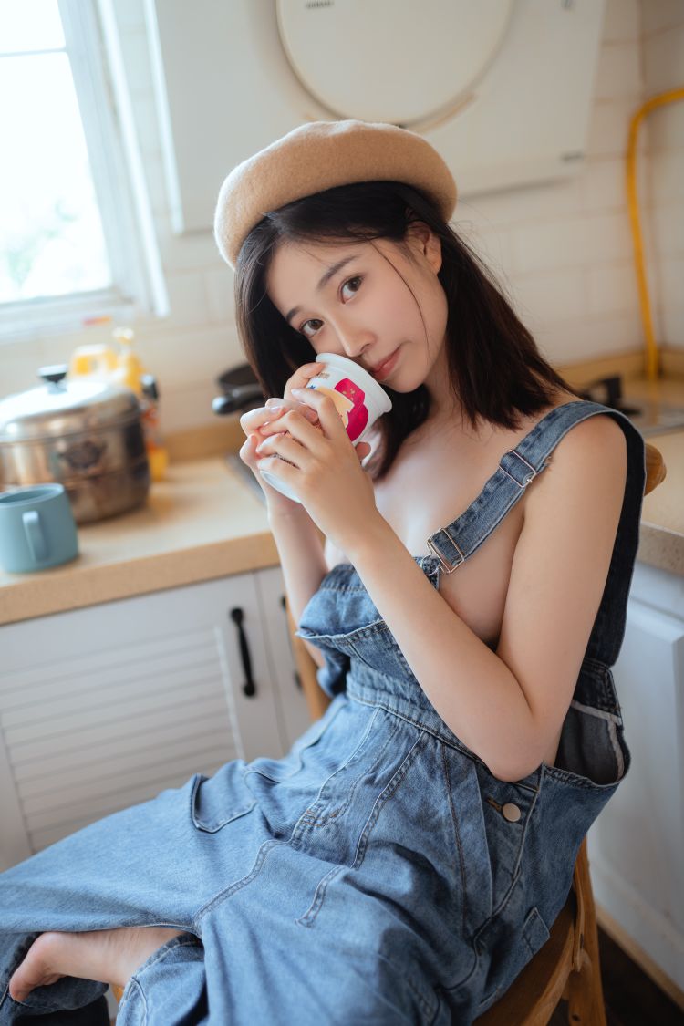 年年---背带裤32P-2年年6M-01-23