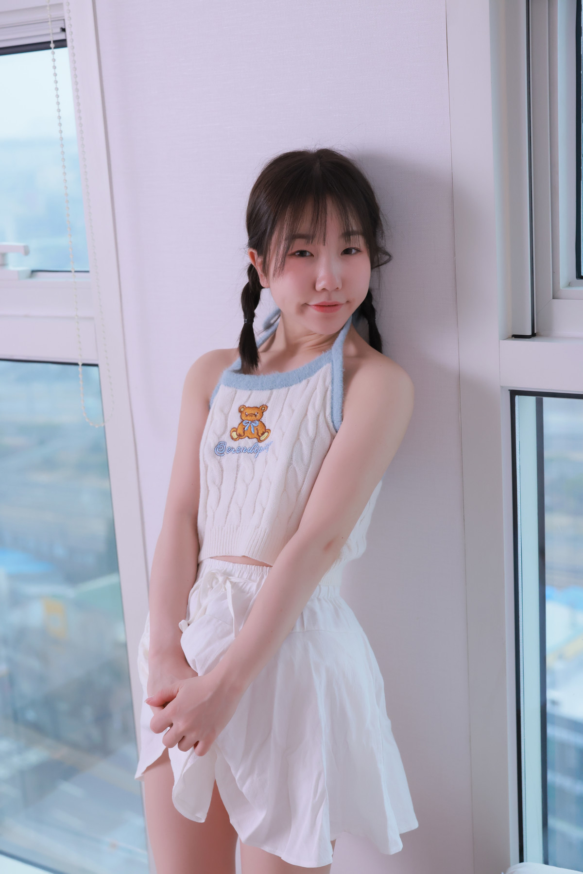 Han-Yeri-한예리-SWEETBOX-SWTB-Vol25-Set01-10-29