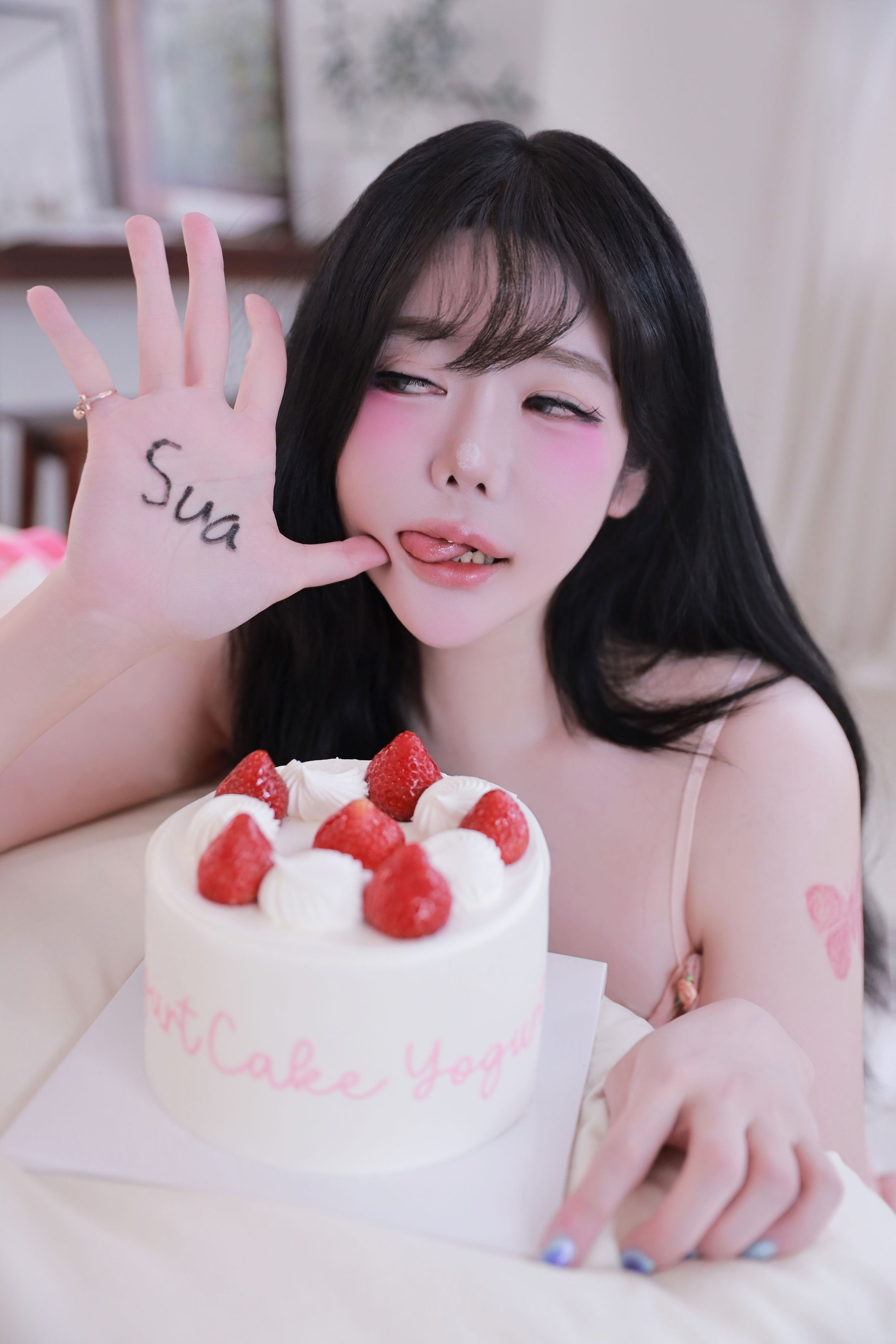 Jisu-a-안지수--Birthday-100P-08-19