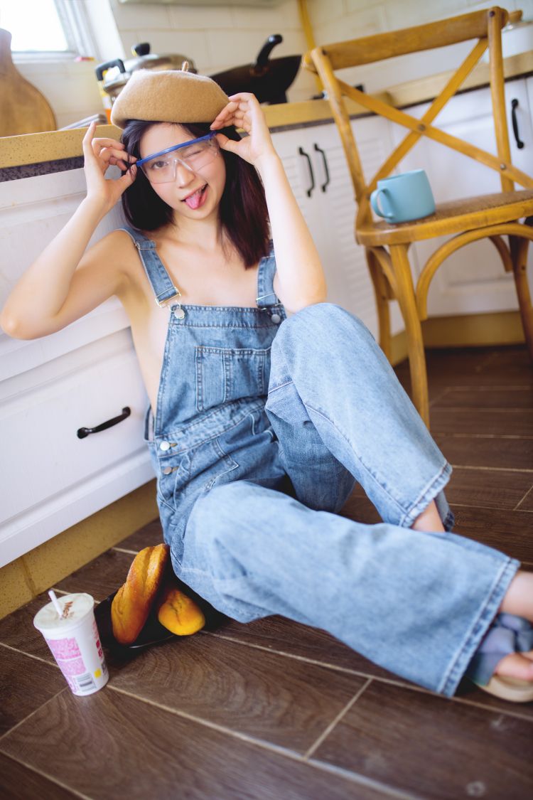 年年---背带裤32P-2年年6M-01-23