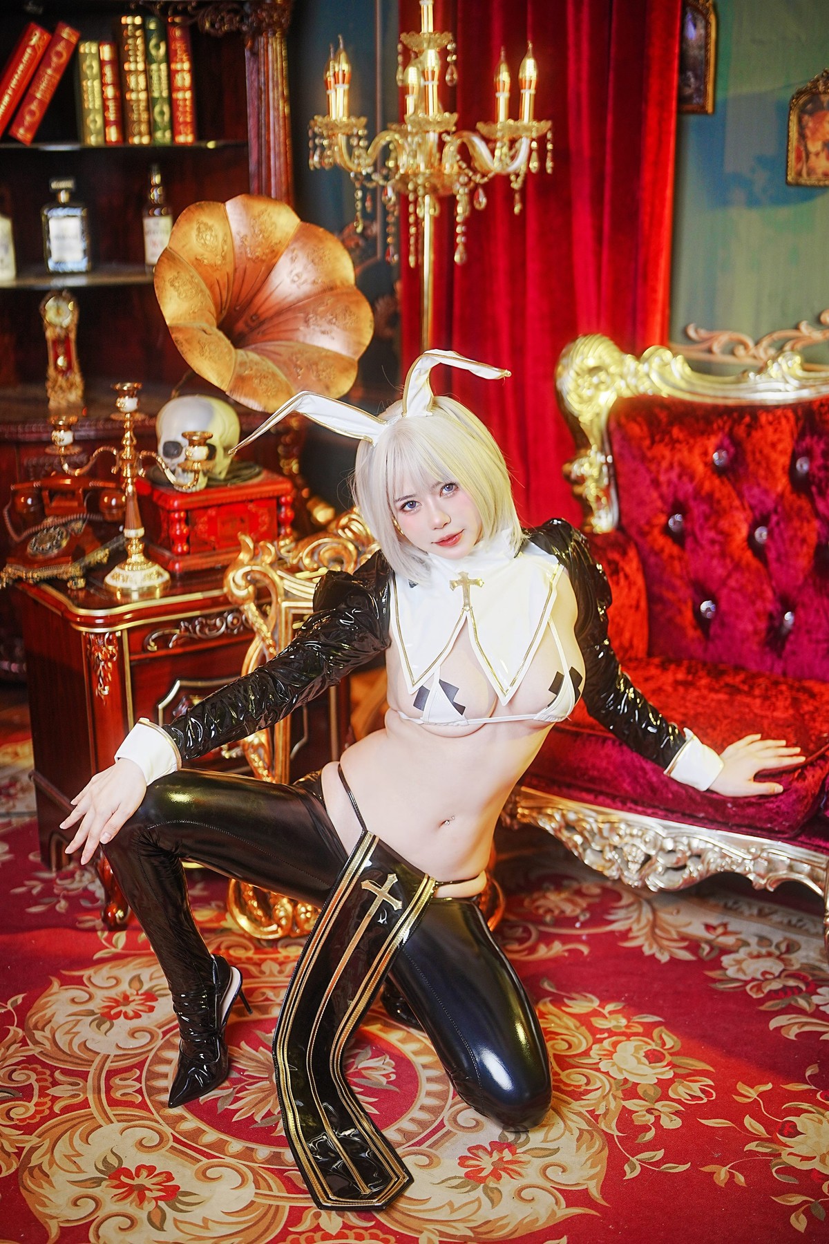 Cosplay-Tina很妖孽呀-皮衣小兔子-08-11