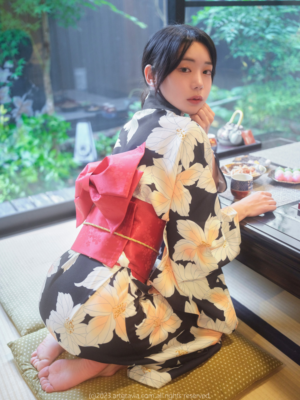 Wuyo-우요-ArtGravia-Vol553-Photobook-Set01-08-19