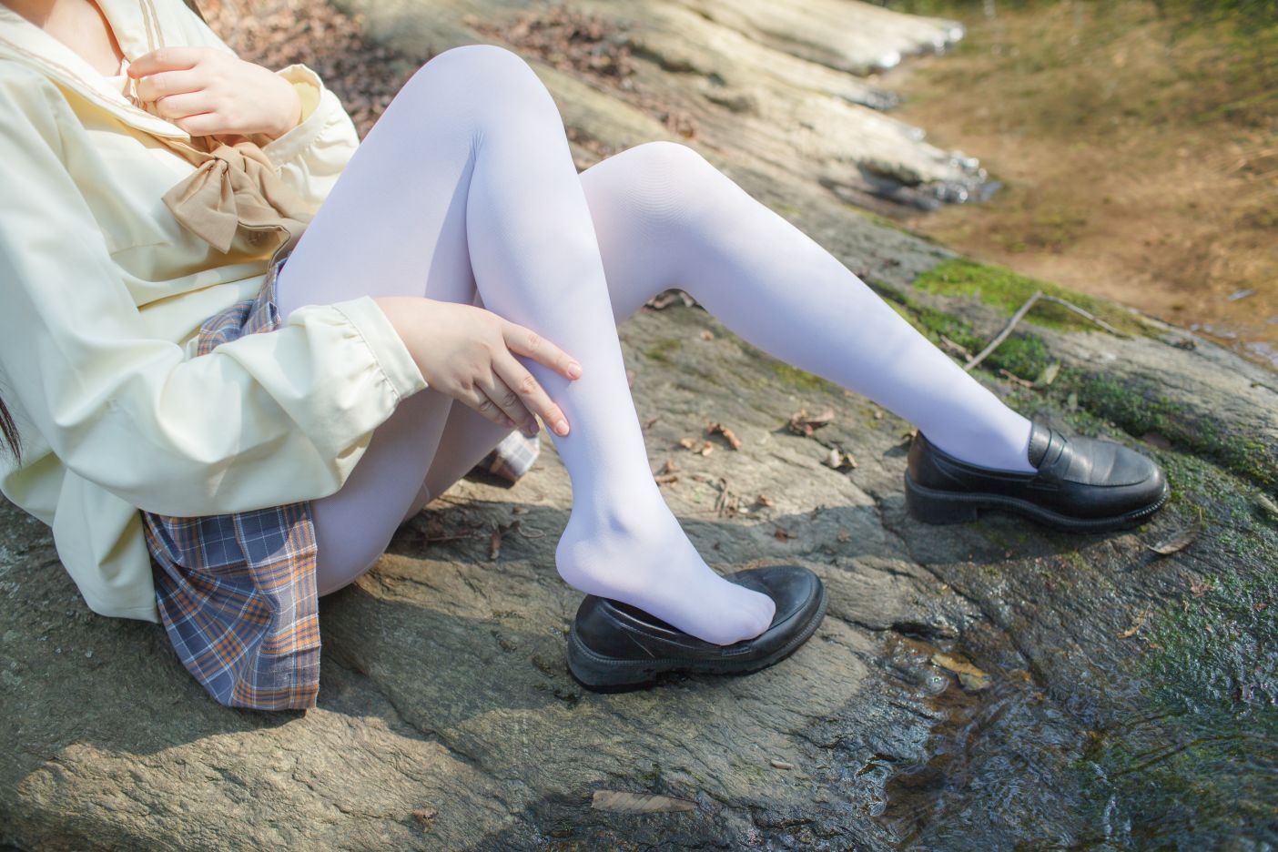 少女秩序写真-EXvol002-白丝格子裙80P-8426M-01-07