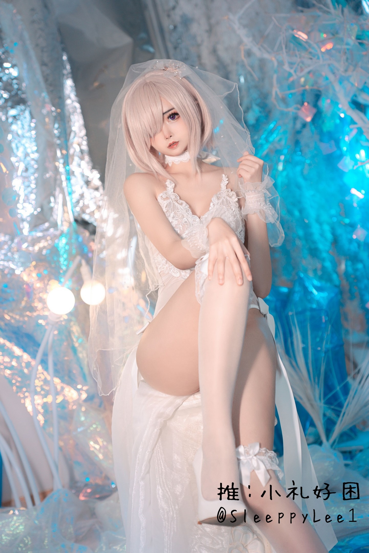 Coser-小礼好困-FGO-玛修-礼服3-08-18-2