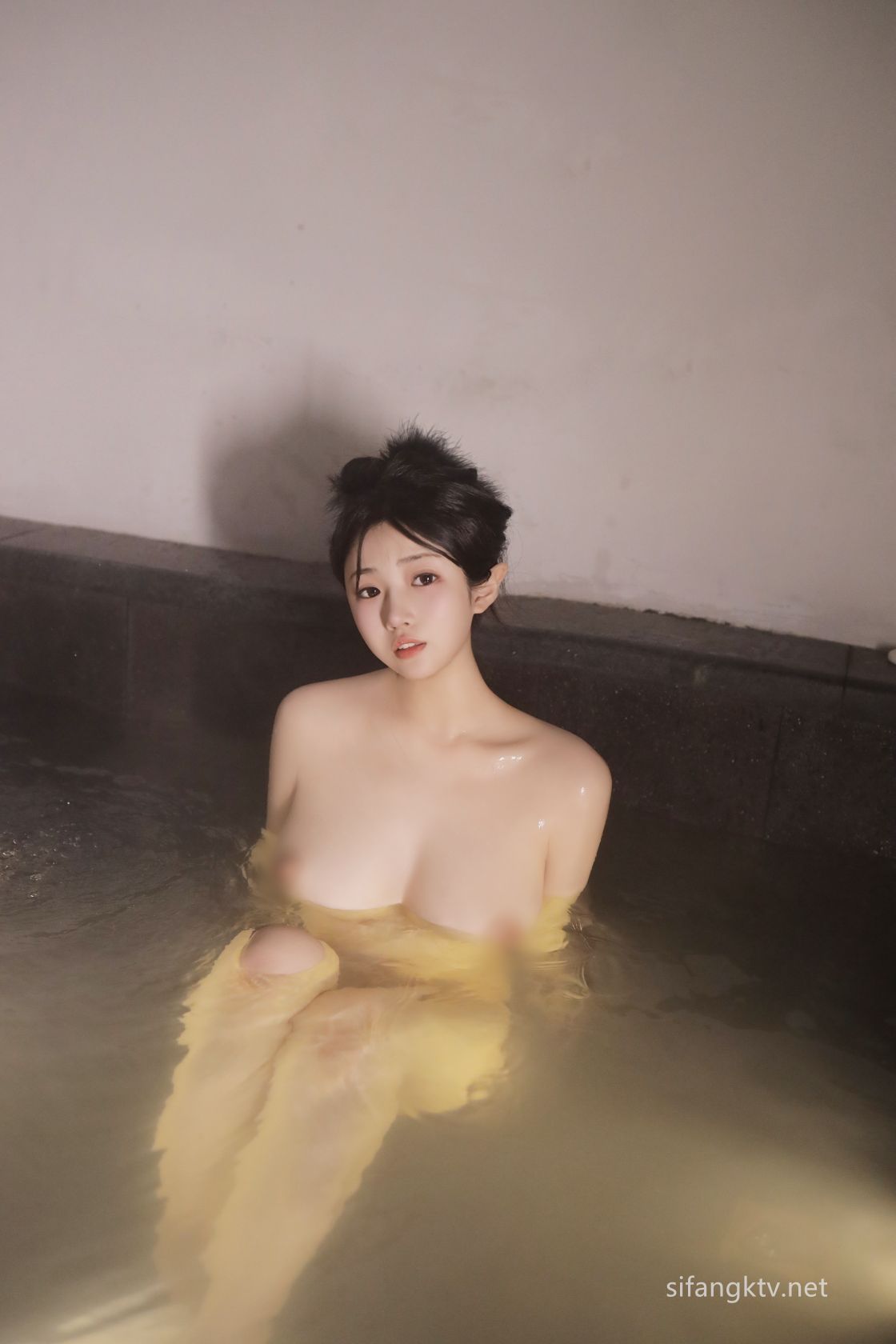 秀人模特-陈小花-新人首套极品大奶一览无余-02-27