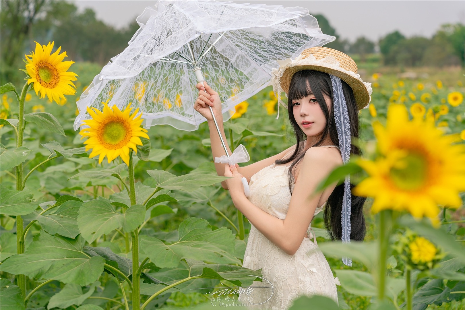 咬一口兔娘-咬人小小兔---七月作品-夏の葵-74P1V-74P-1V-101298-MB-20240828ad-08-30