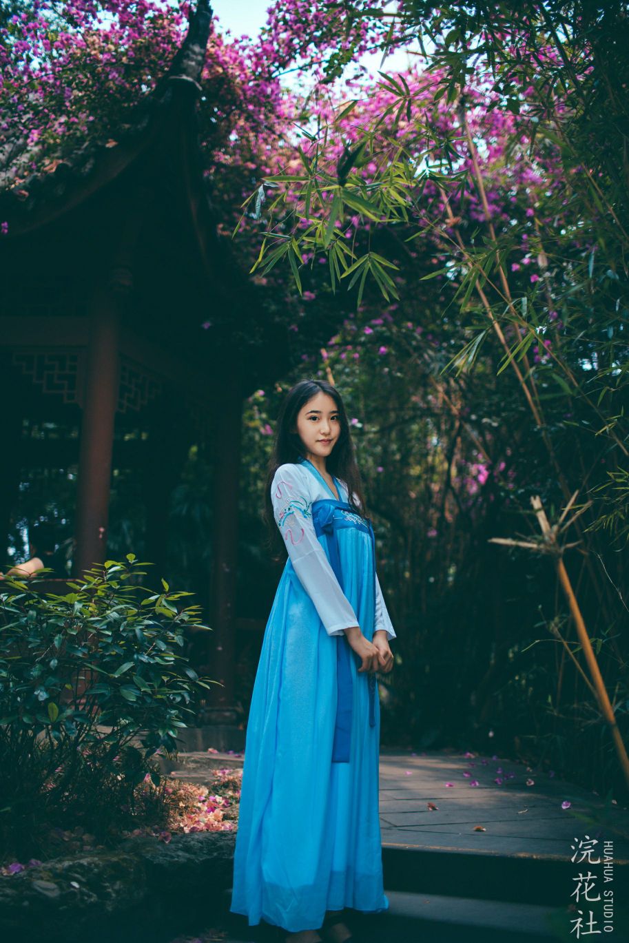 浣花社极品嫩模-毛心怡-大尺度写真-54P-69MB-05-03