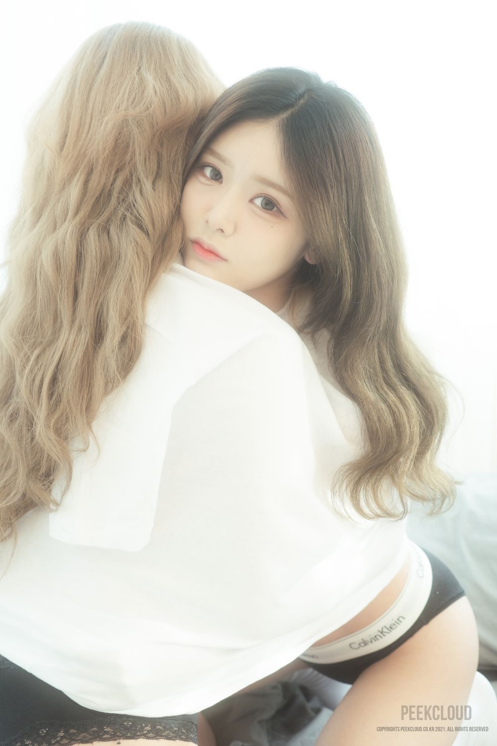 Hikari-Yuka---PEEKCLOUD-Bomi-보미-Christmas-Twin-Edition-115P-129GB-01-29