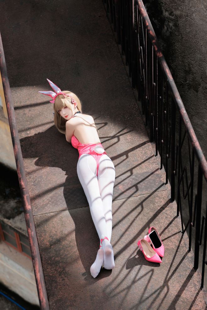 封疆疆v---毒蛇兔女郎-08-12