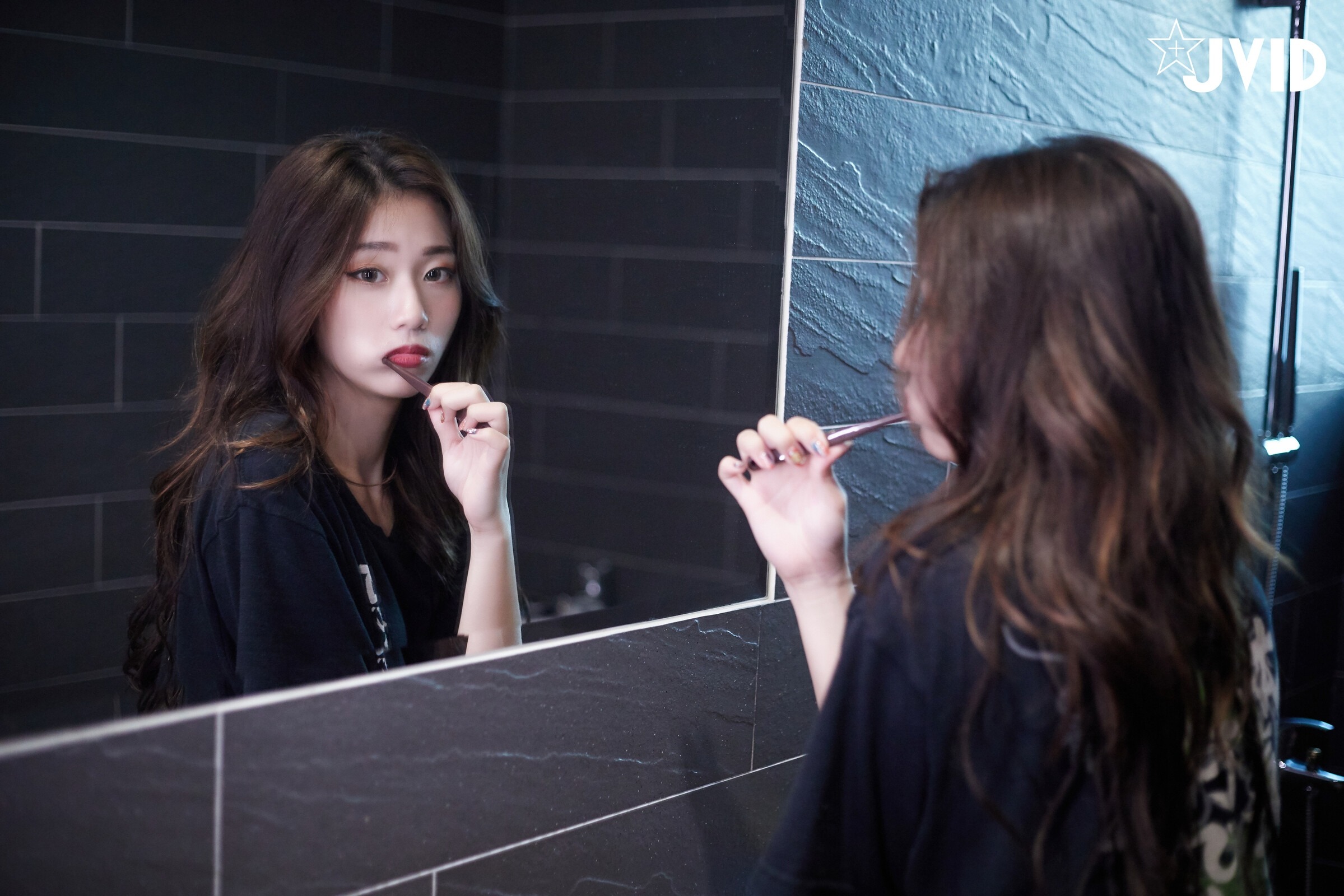 JVID-Verna---偶然的瞬間-機率千分之一-129P-08-31