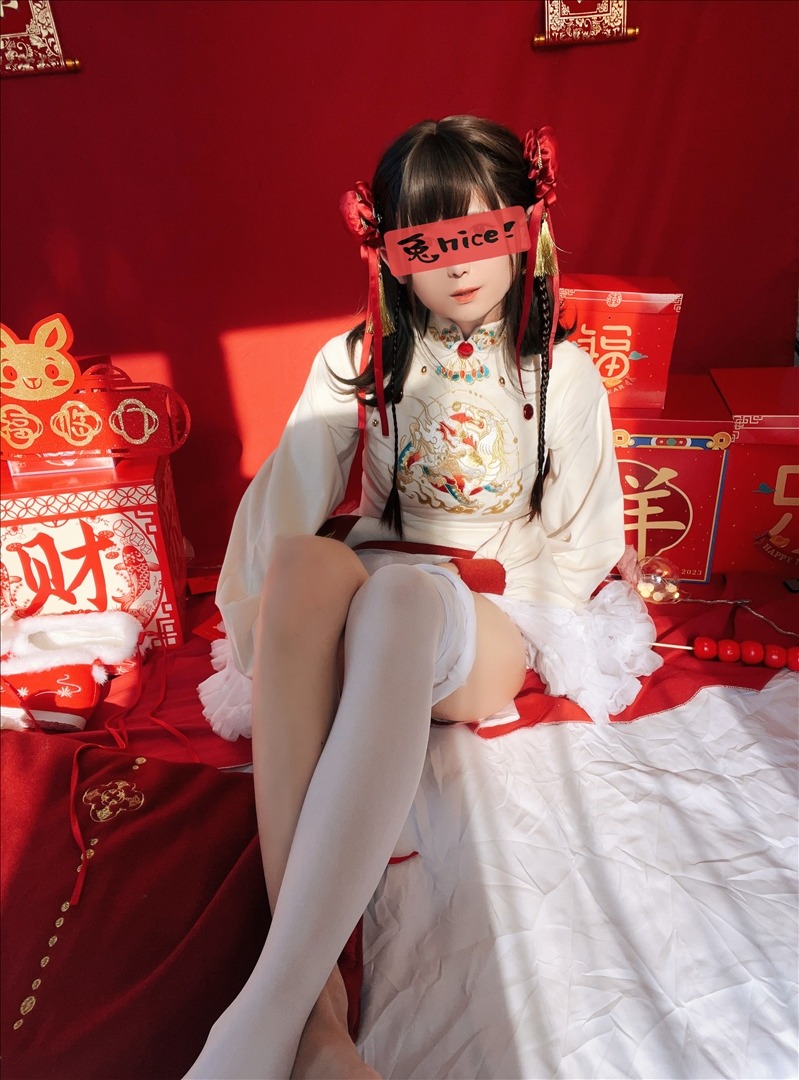 白丝奶糖酱---新年女仆-108P-108P-38759-MB-20240824j-08-25