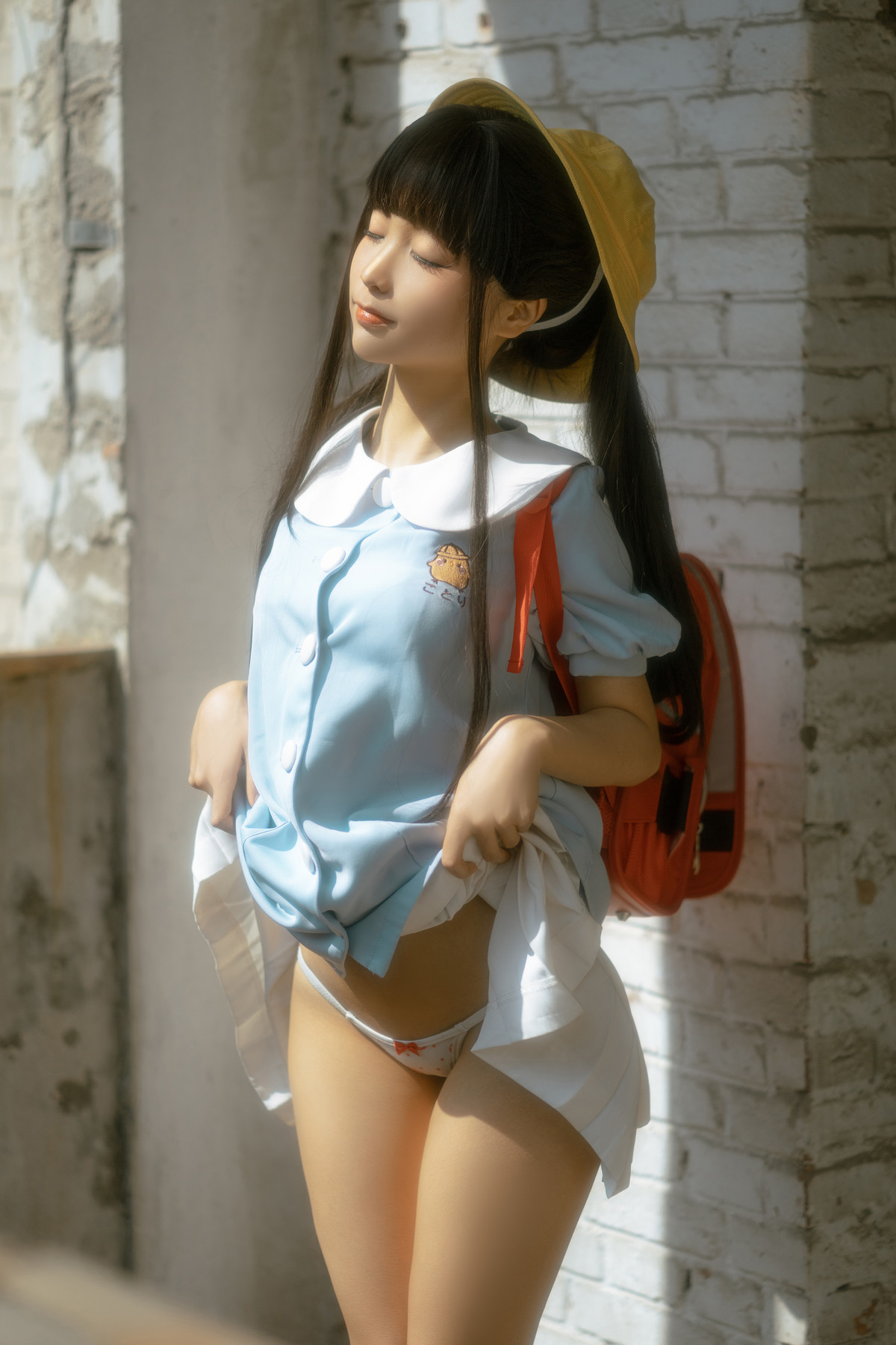 Cosplay-蠢沫沫-Chunmomo-小黄帽-绅士版-Set02-11-17